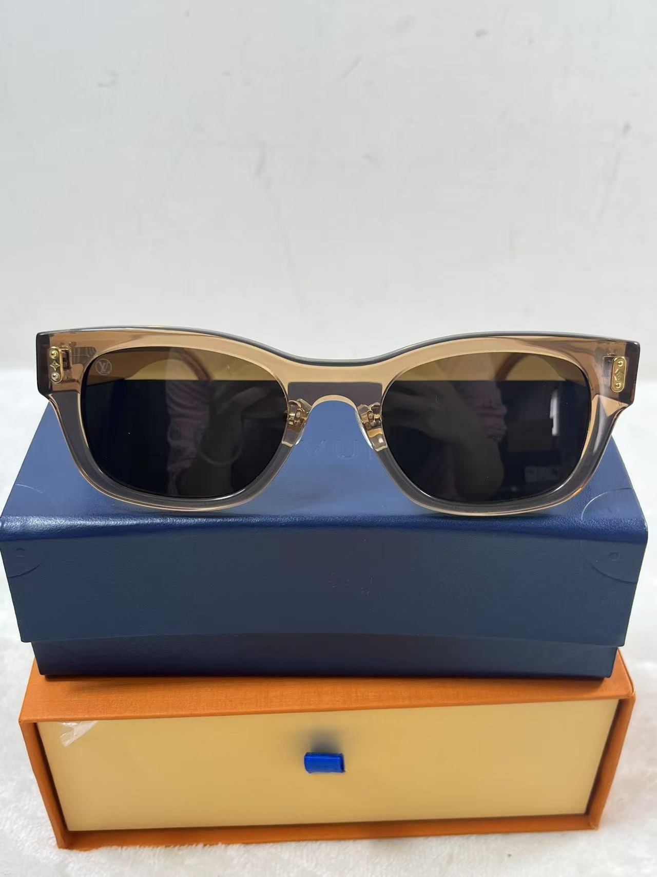 ABQ LV Sunglasses