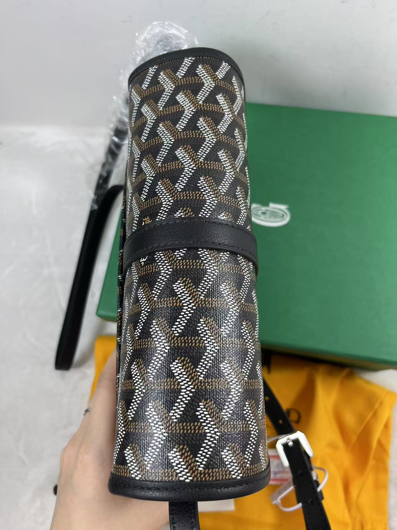 product-thumbnail