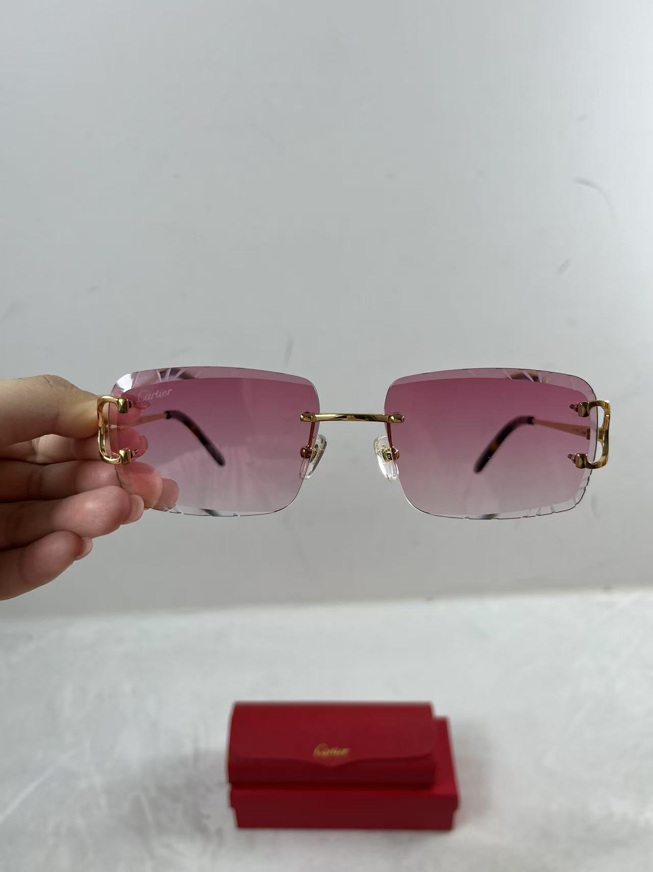 8 May ABQ Cartier Big C Decor Gold Sunglasses