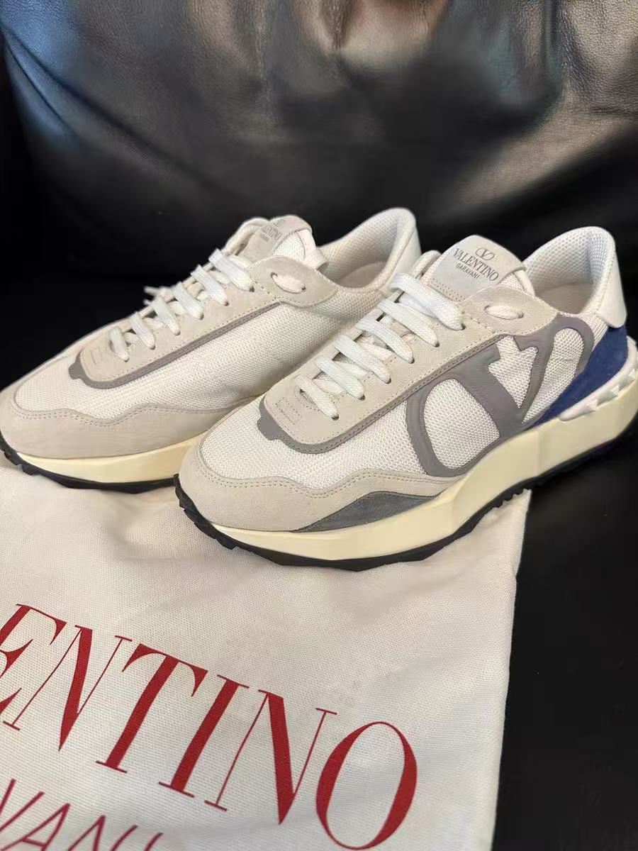 16 May ABF Valentino VLogo Netrunner Sneaker