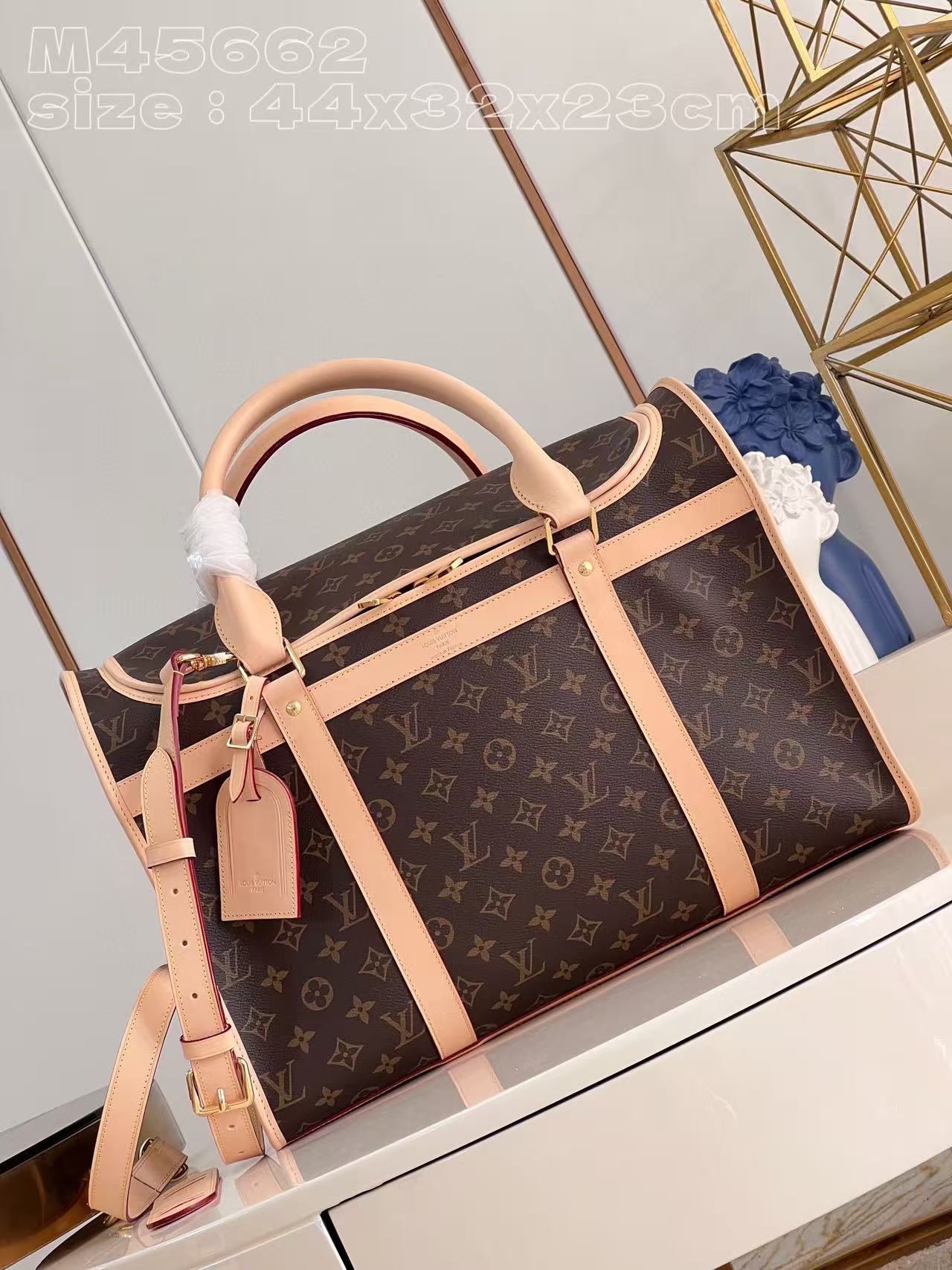 LV Monogram Sac chien Carrier Small