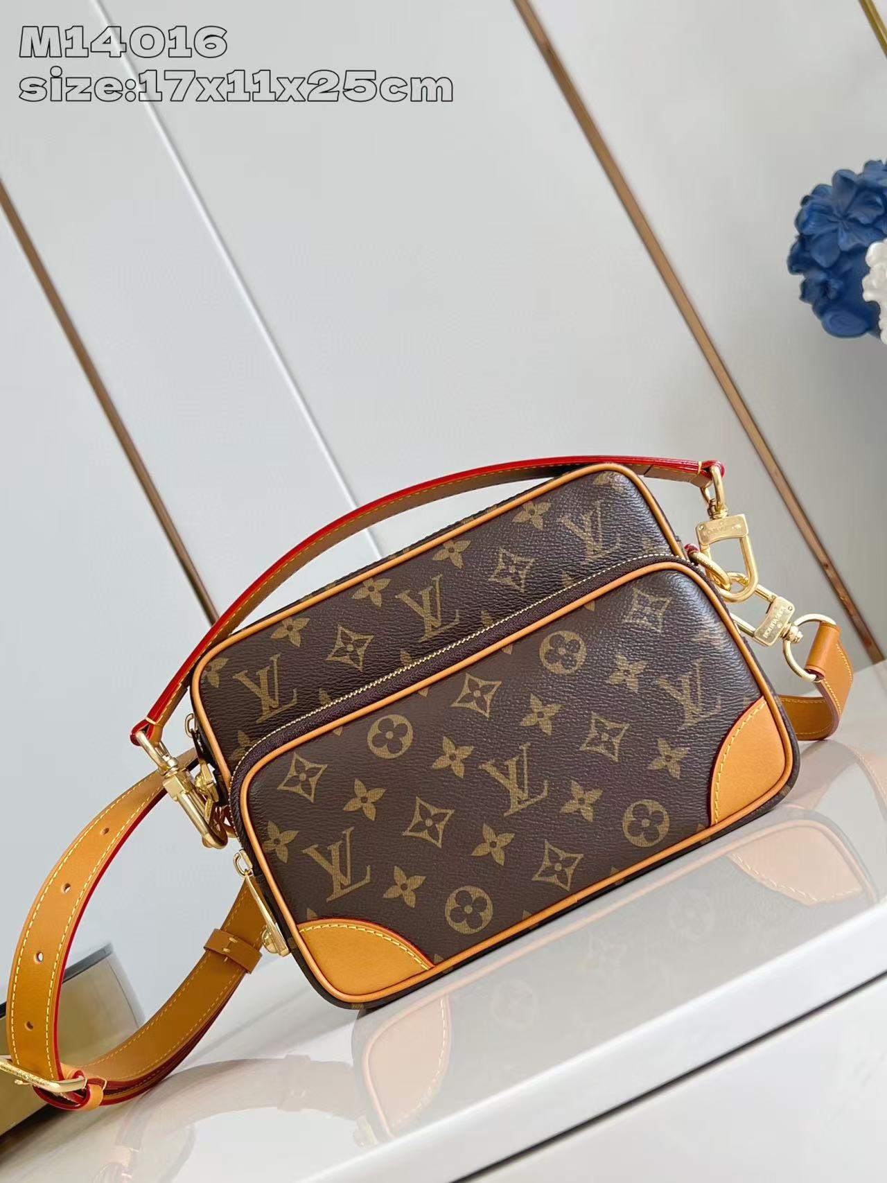 LV Monogram Nil bag