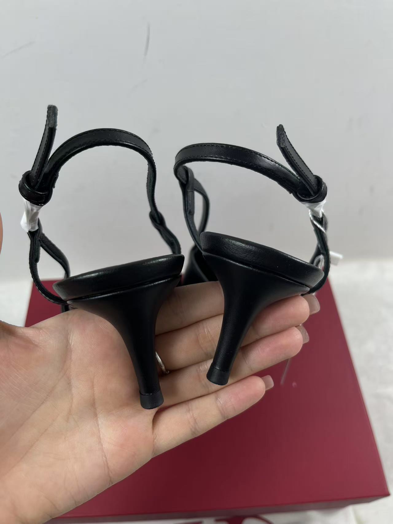 product-thumbnail