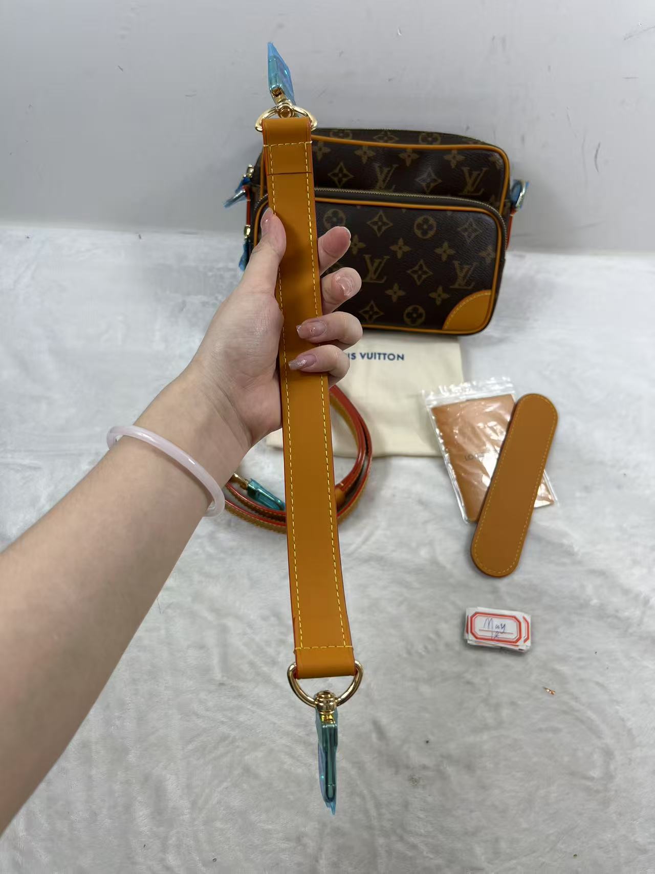 product-thumbnail