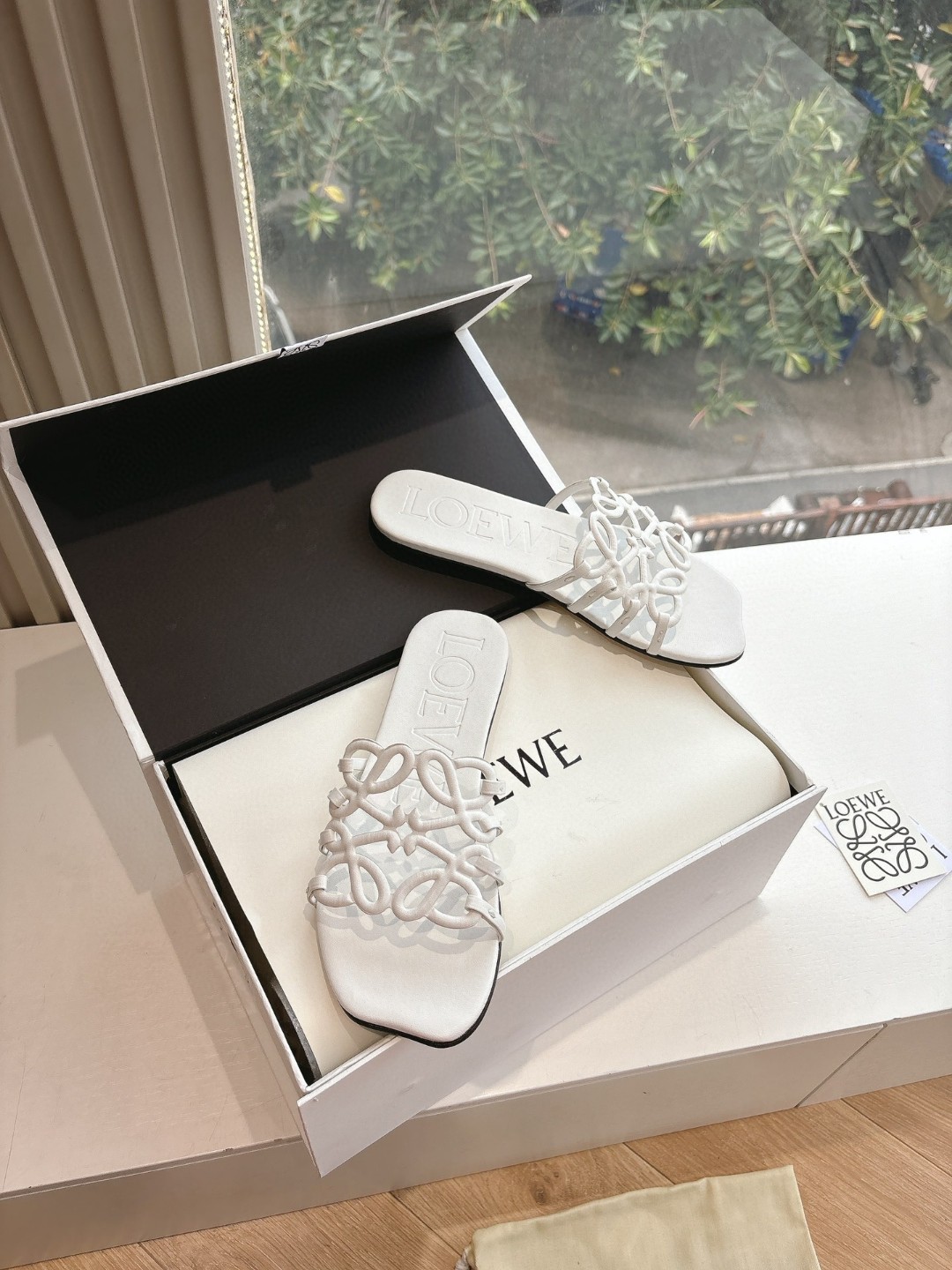 Loewe White Petal Anagram Slide