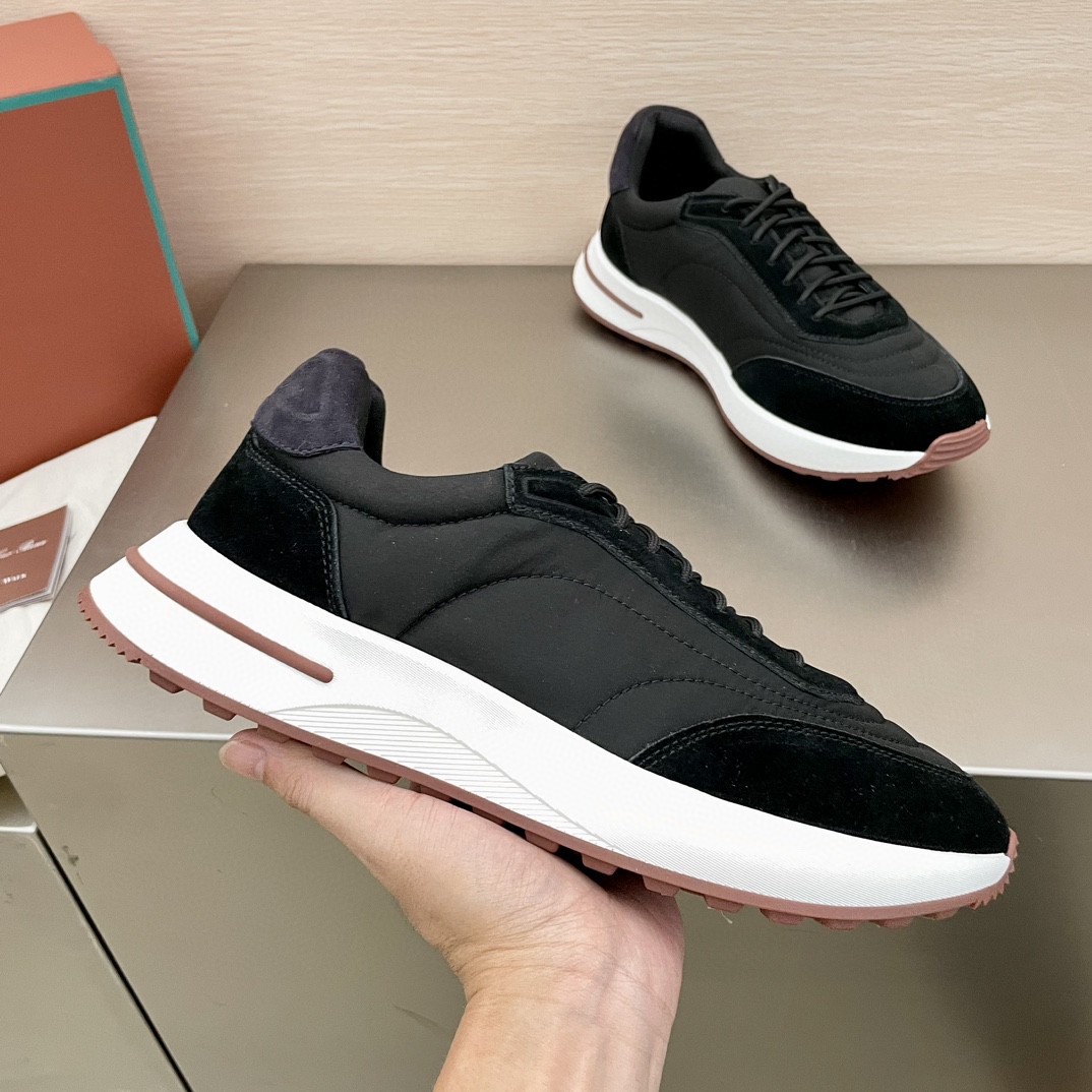 26 May ABF Loro Piana Weekend walk - Black