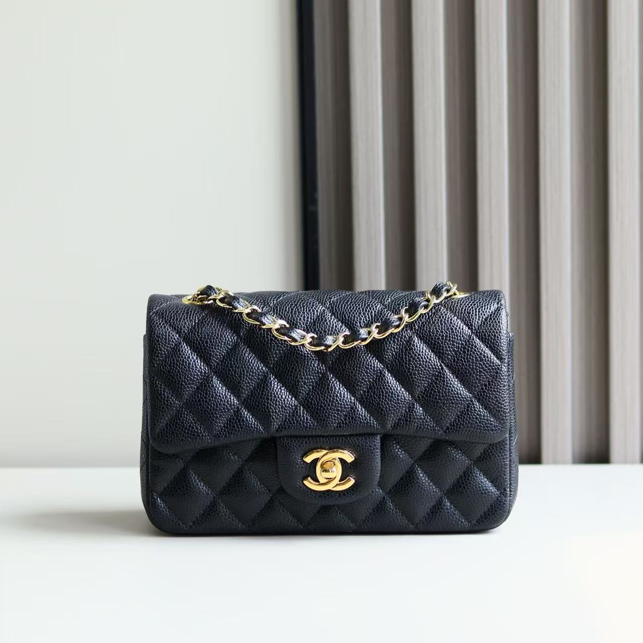 16 Jun ABF Chanel Mini Classic Flap Shoulder Bag
