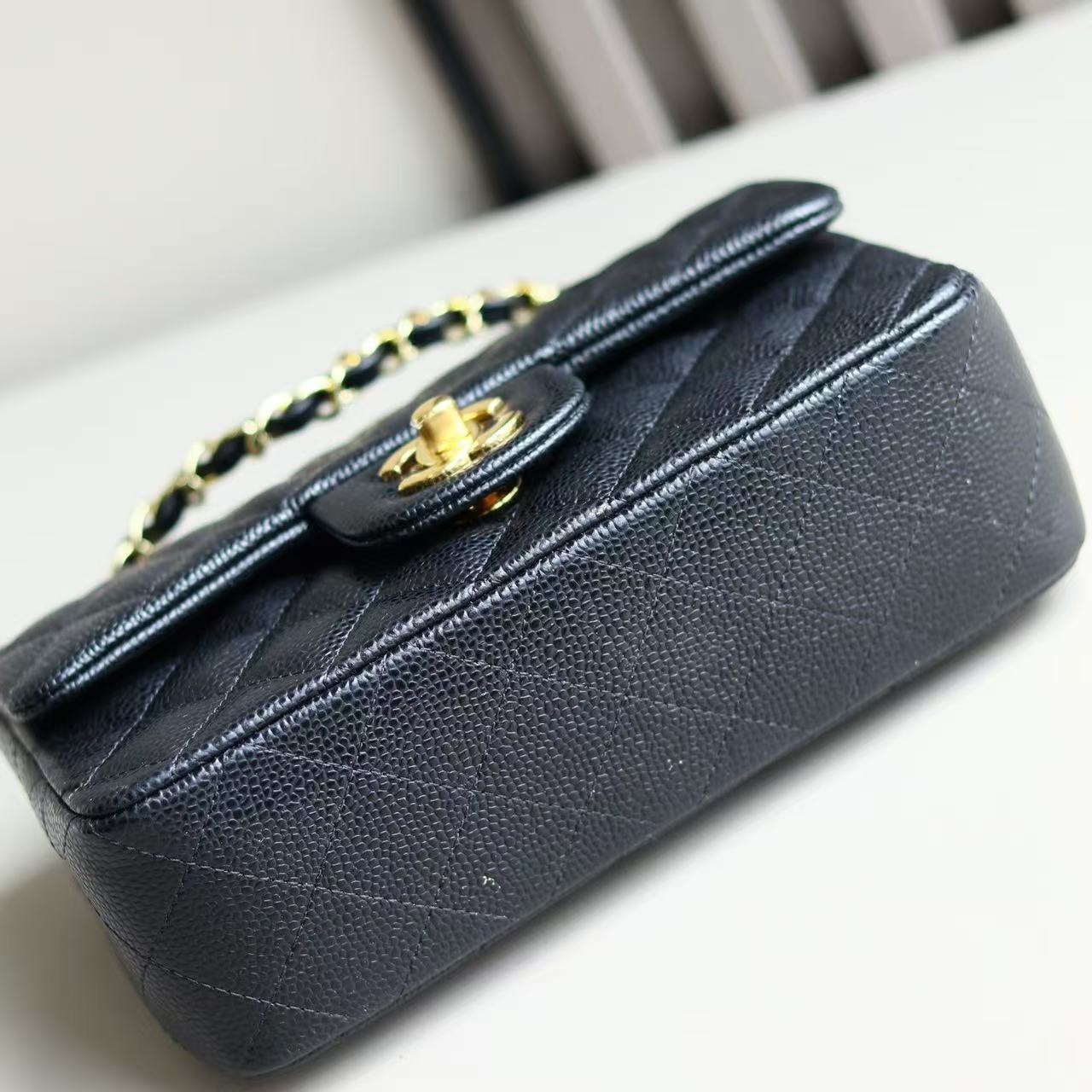 product-thumbnail