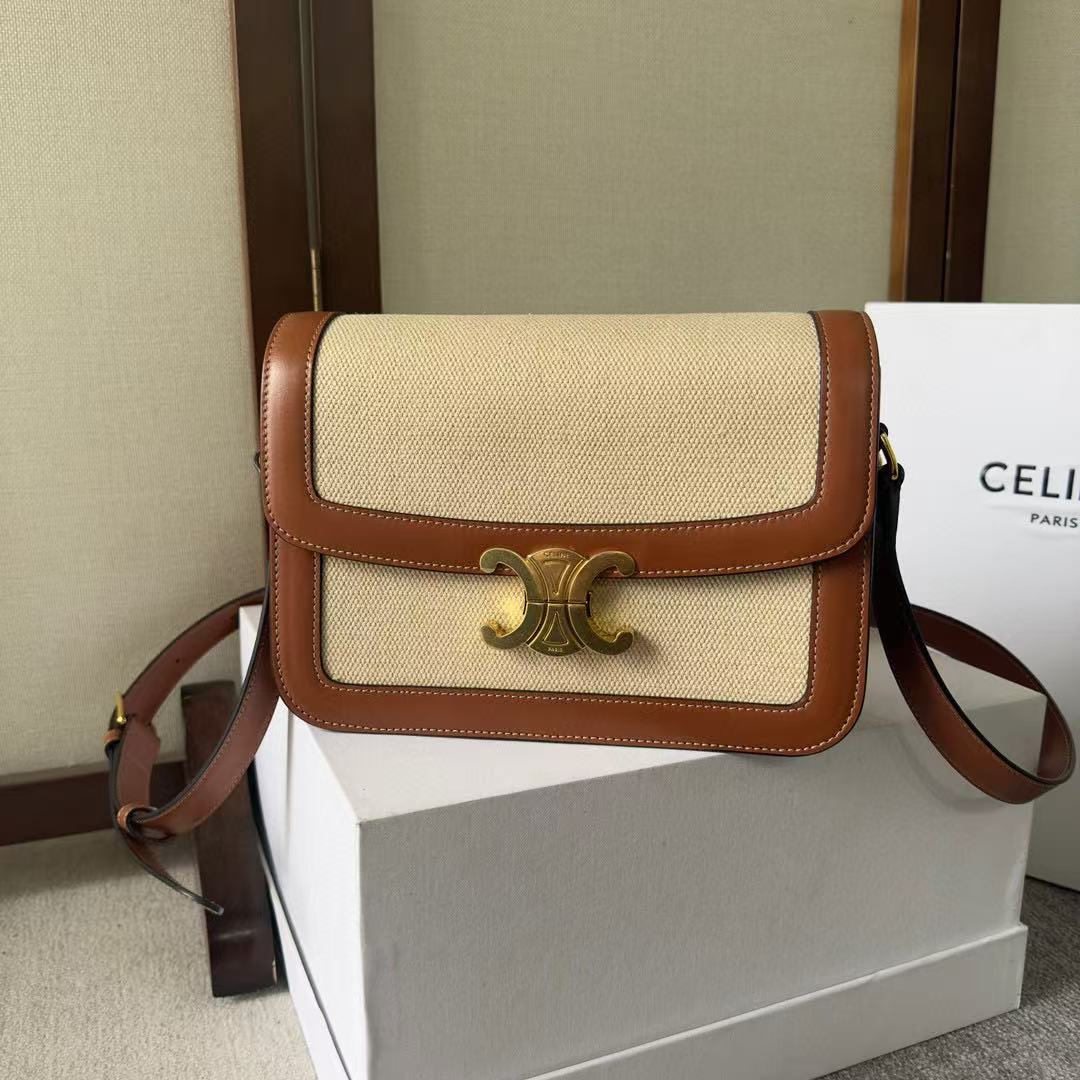 18 June ABF Céline Celine Brown Canvas Classique Triomphe Crossbody