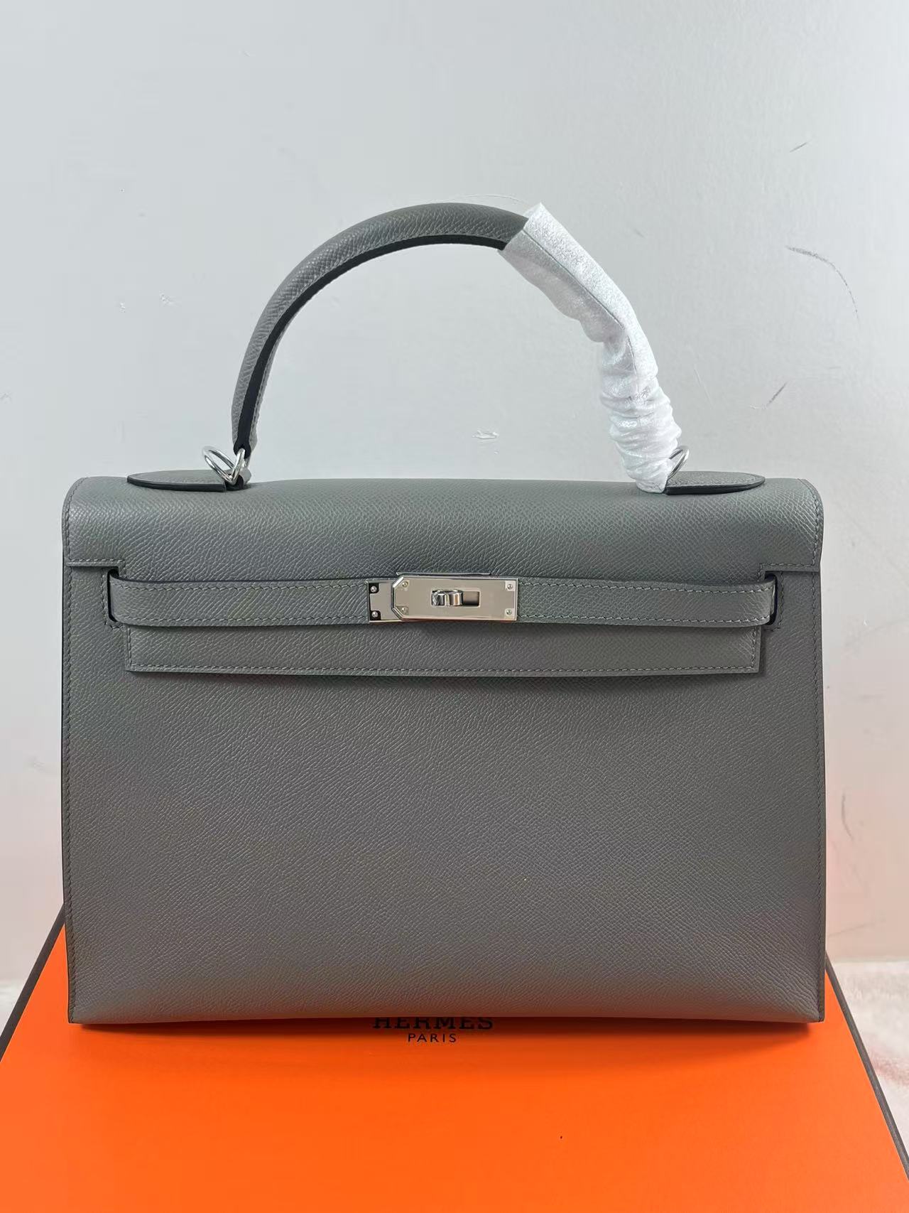 1 Aug ABQ Hermes Kelly Sellier 32 Epsom Gris Mouette