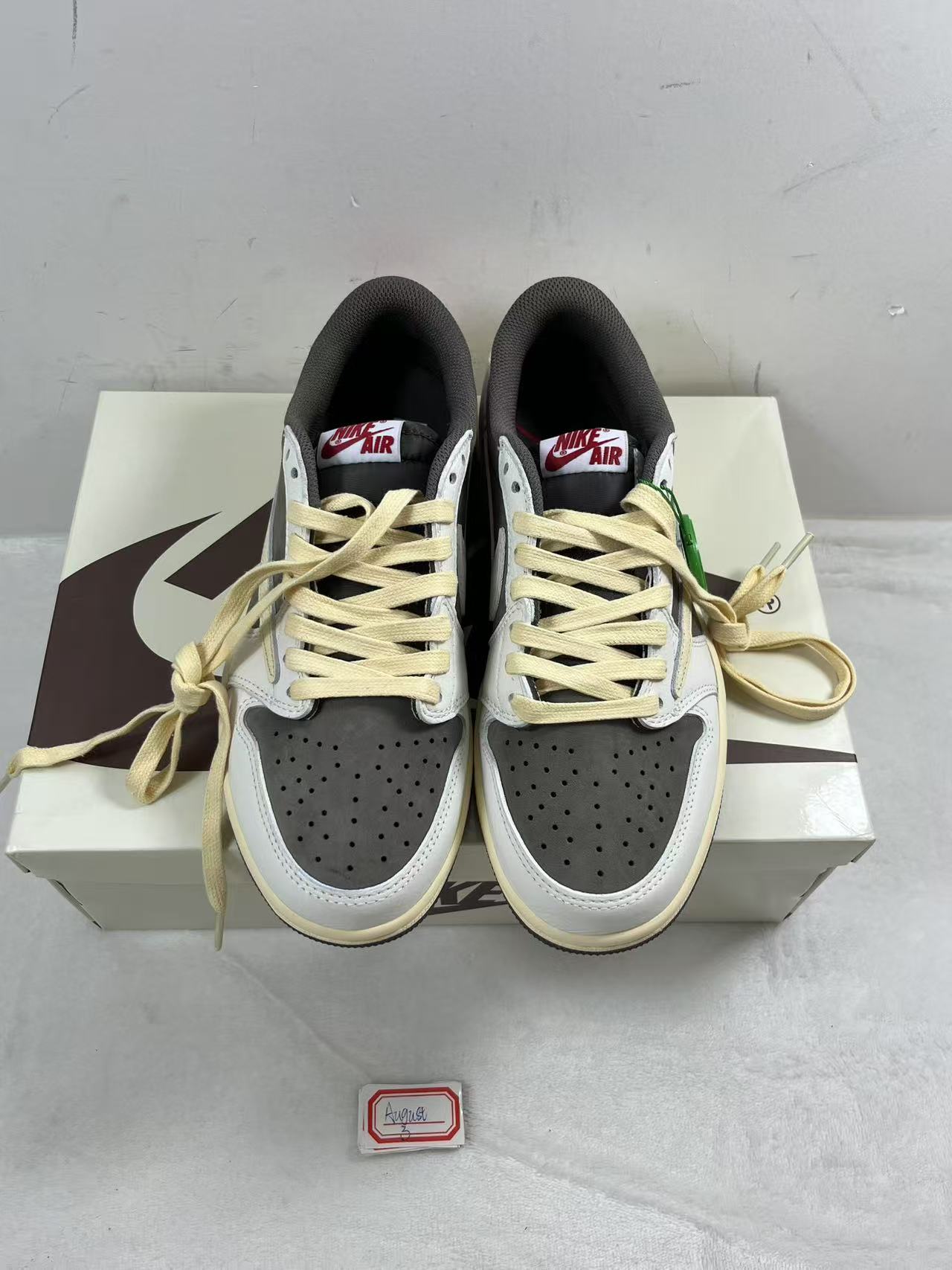 Nike Air Jordan 1 Low x Travis Scott Olive Sneakers size EU40 womens