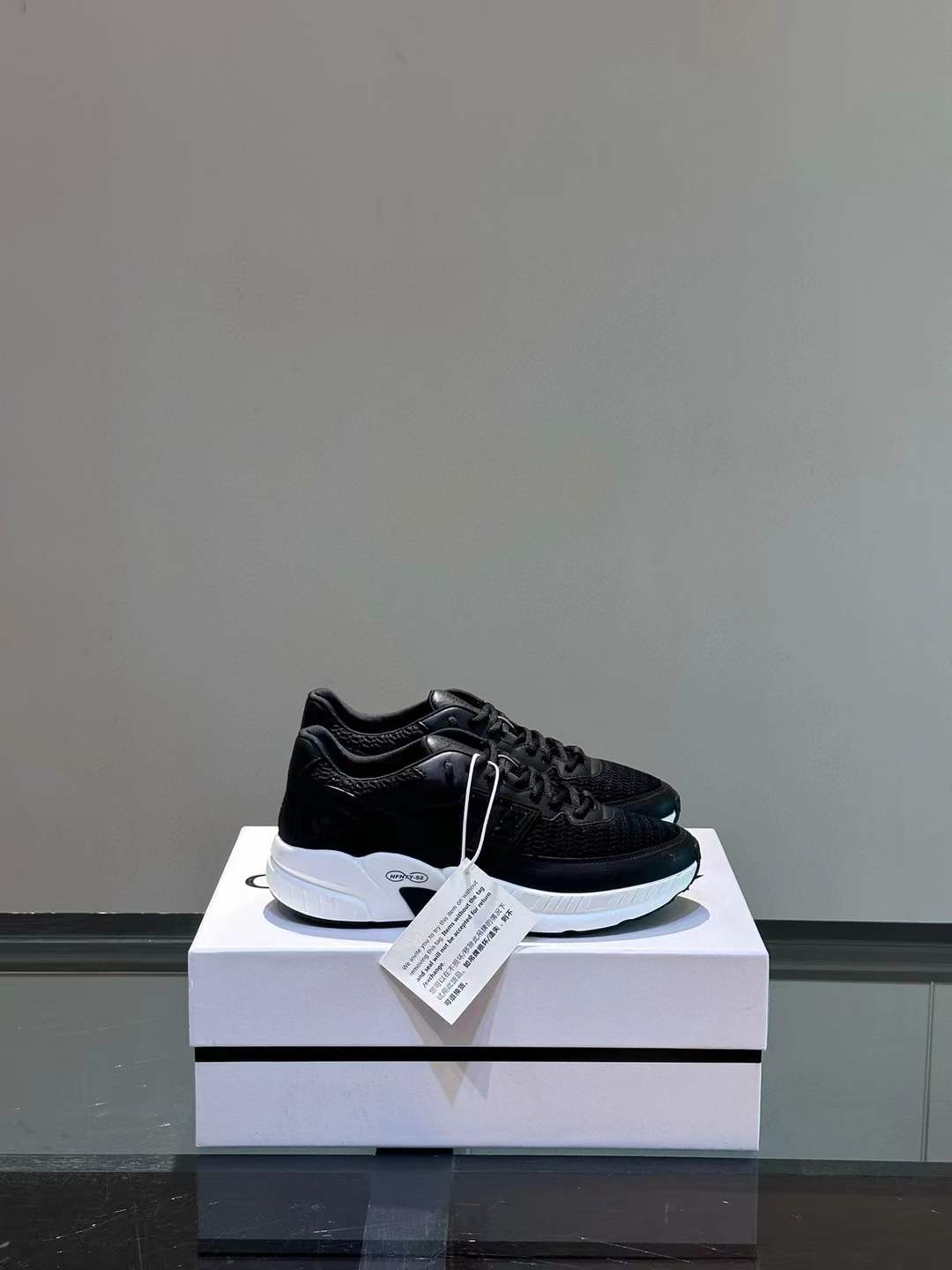 Givenchy Black Sneaker