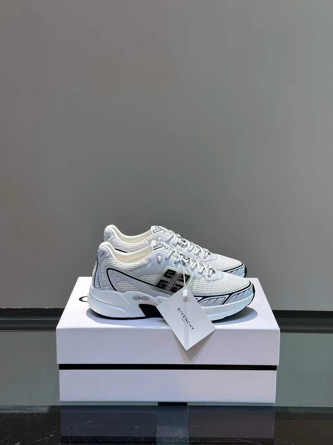 Givenchy White & Silver Sneaker