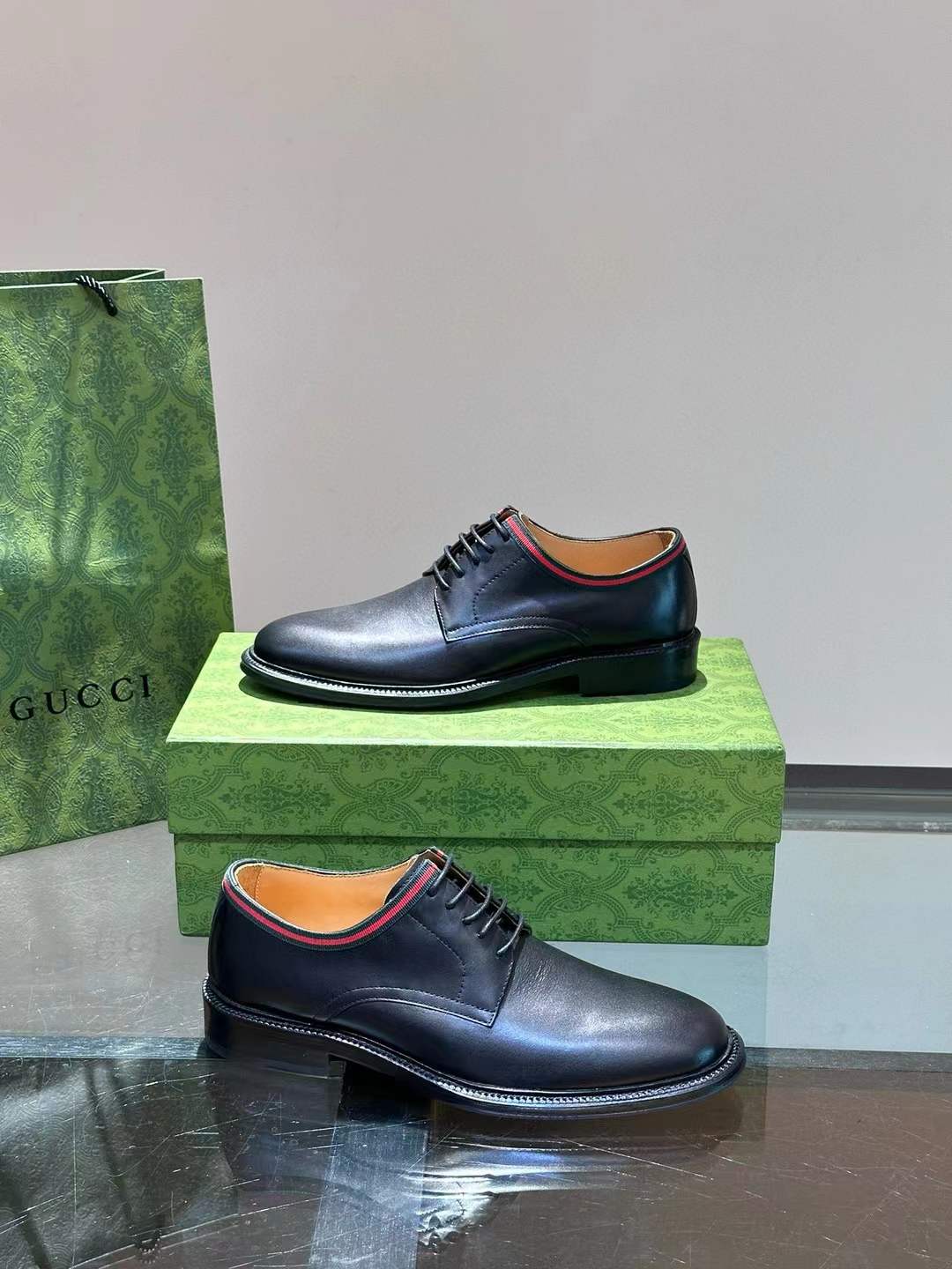 Gucci Web Lace Up Leather Shoes Black