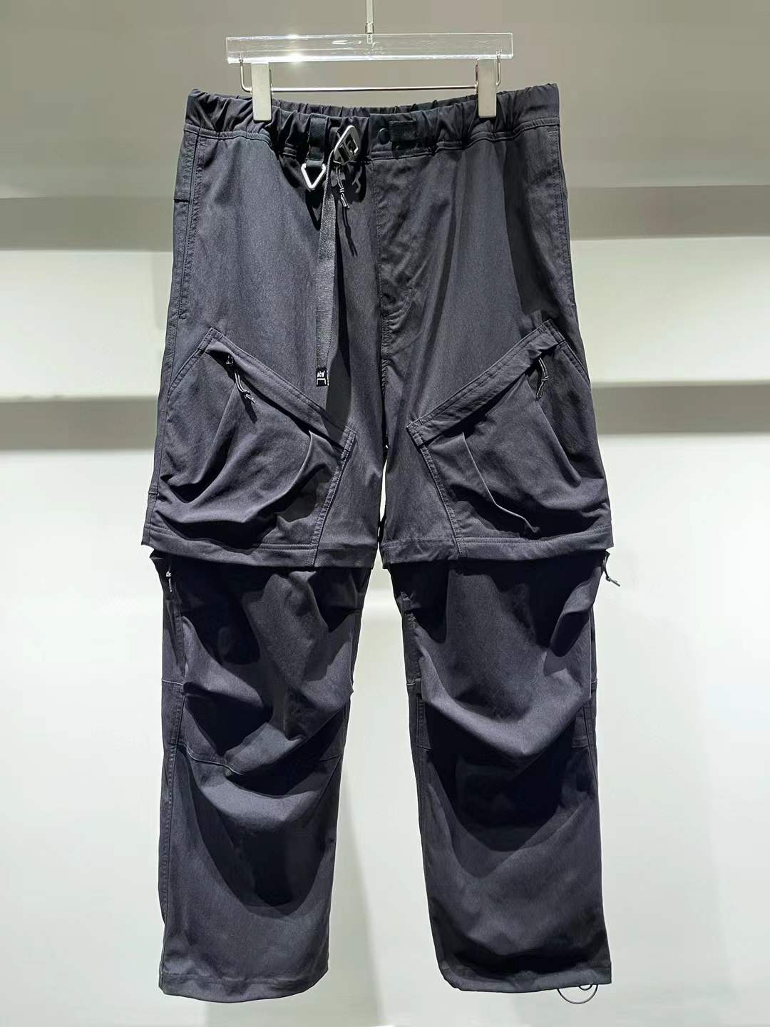 Nike ACG Solid Color Multiple Pockets Detachable Pants