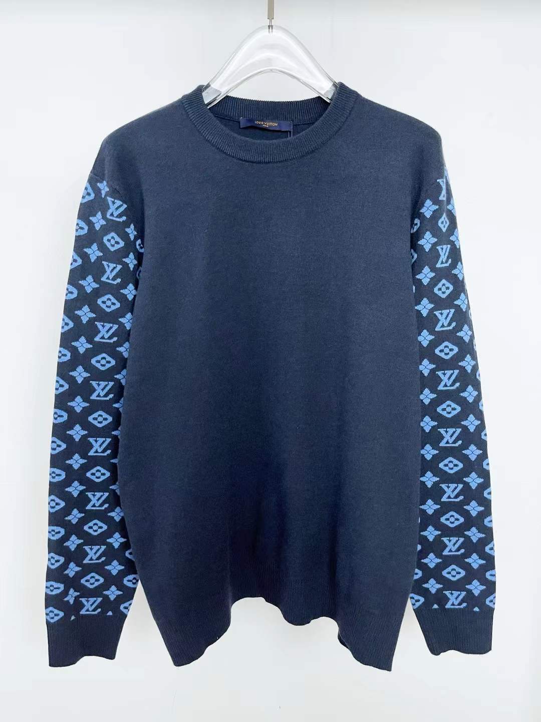 LV Men's Knitwear & Sweatshirt