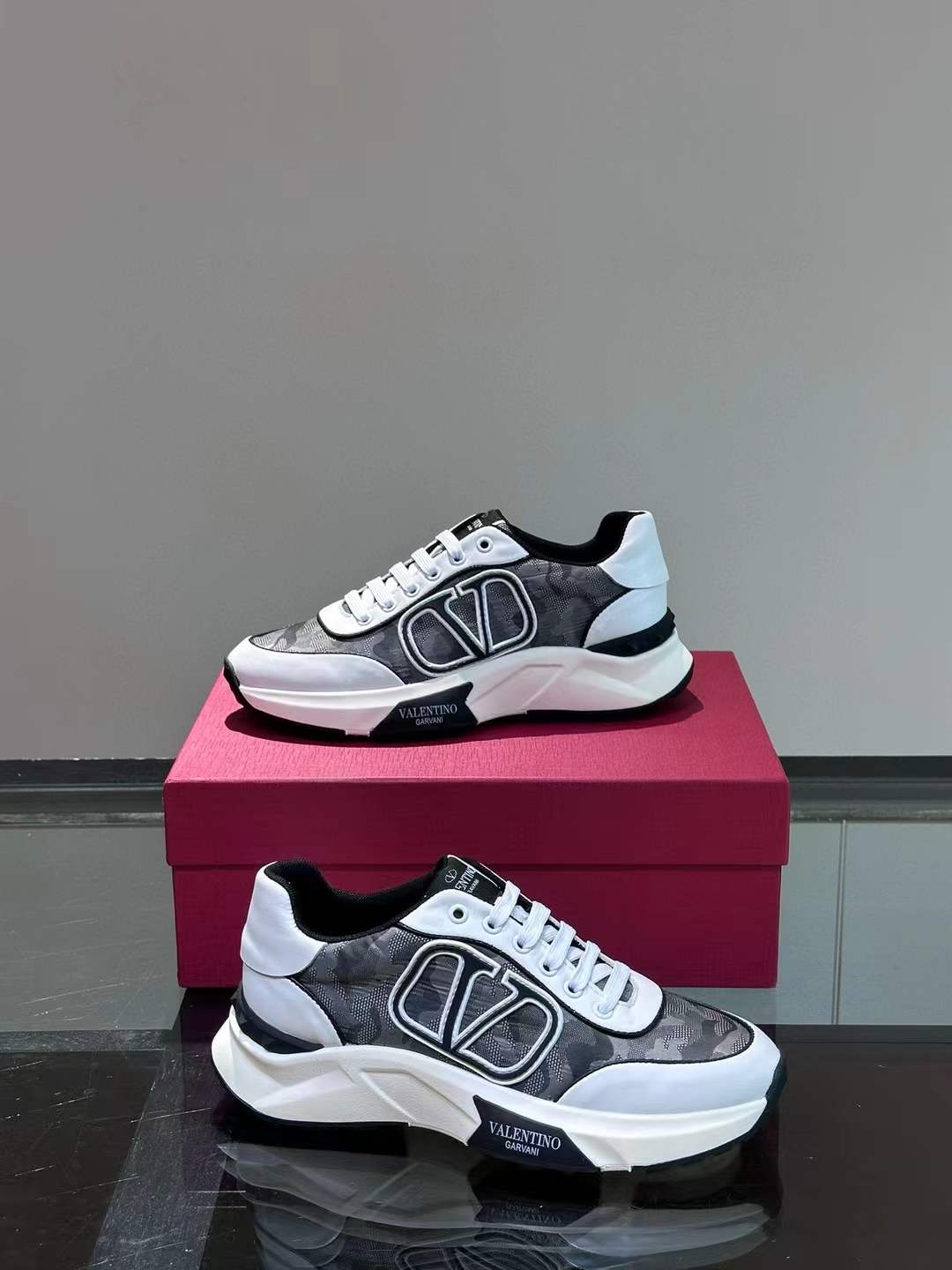 Valentino Men's Classic Black Sneaker