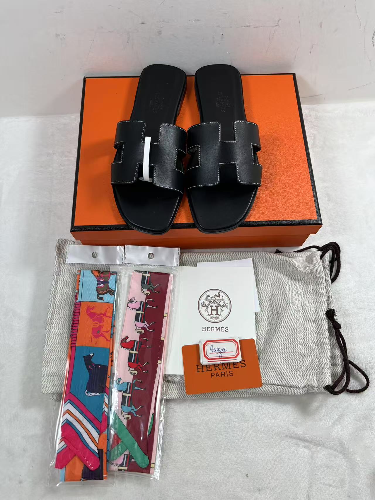 Hermes Oran Black sandal Women's
