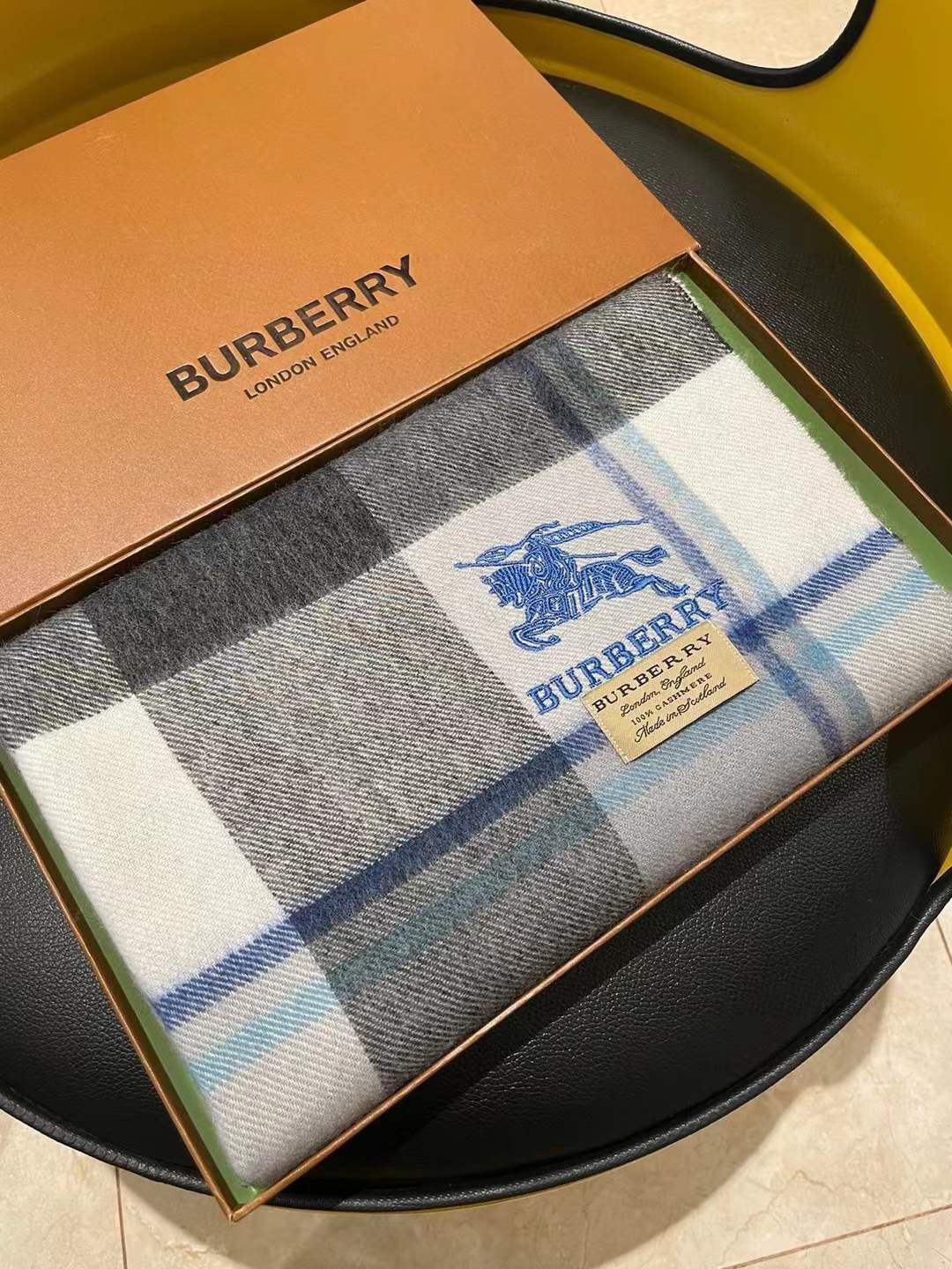 Burberry Cashmere Knit Scarf