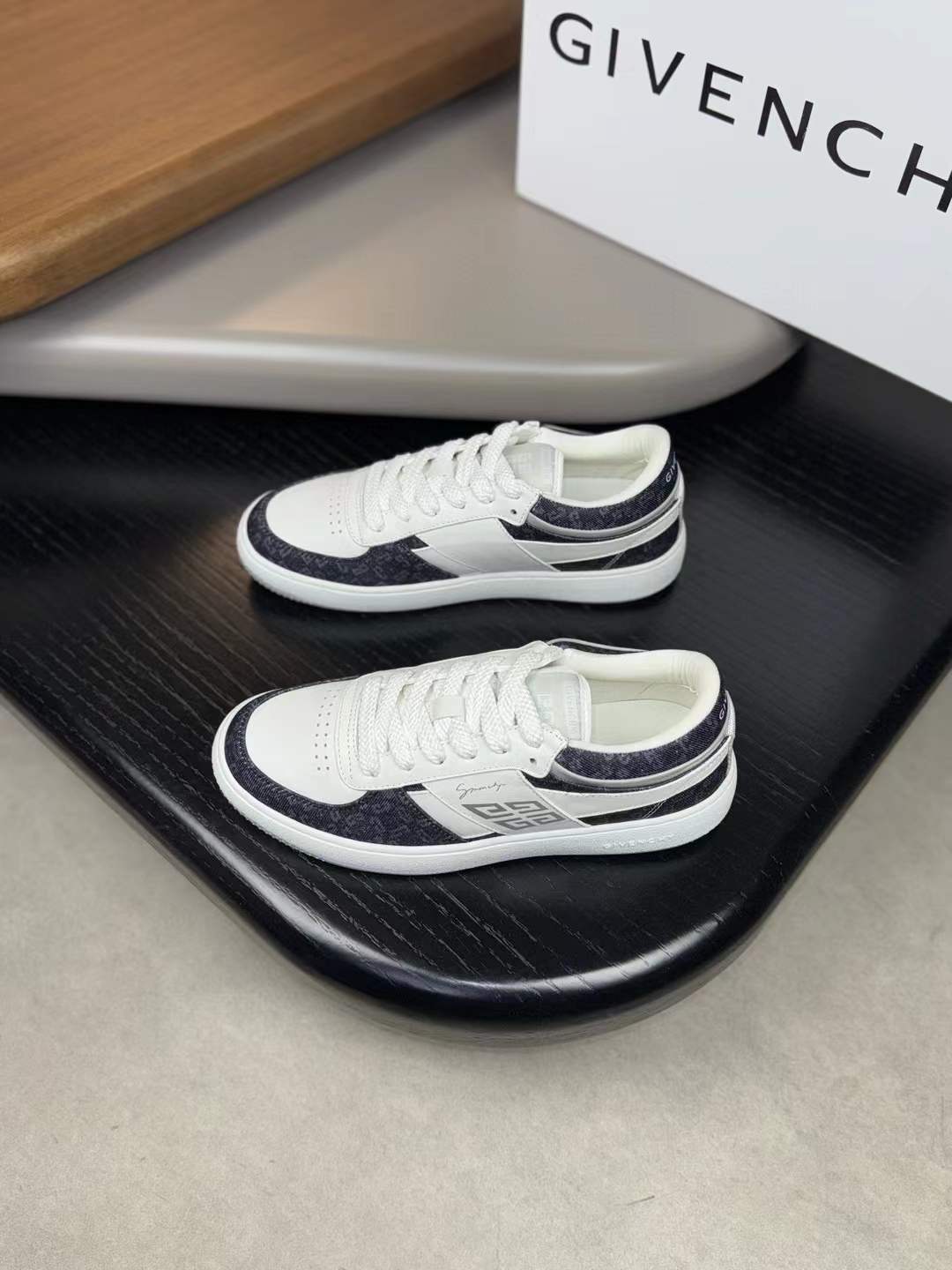 product-thumbnail