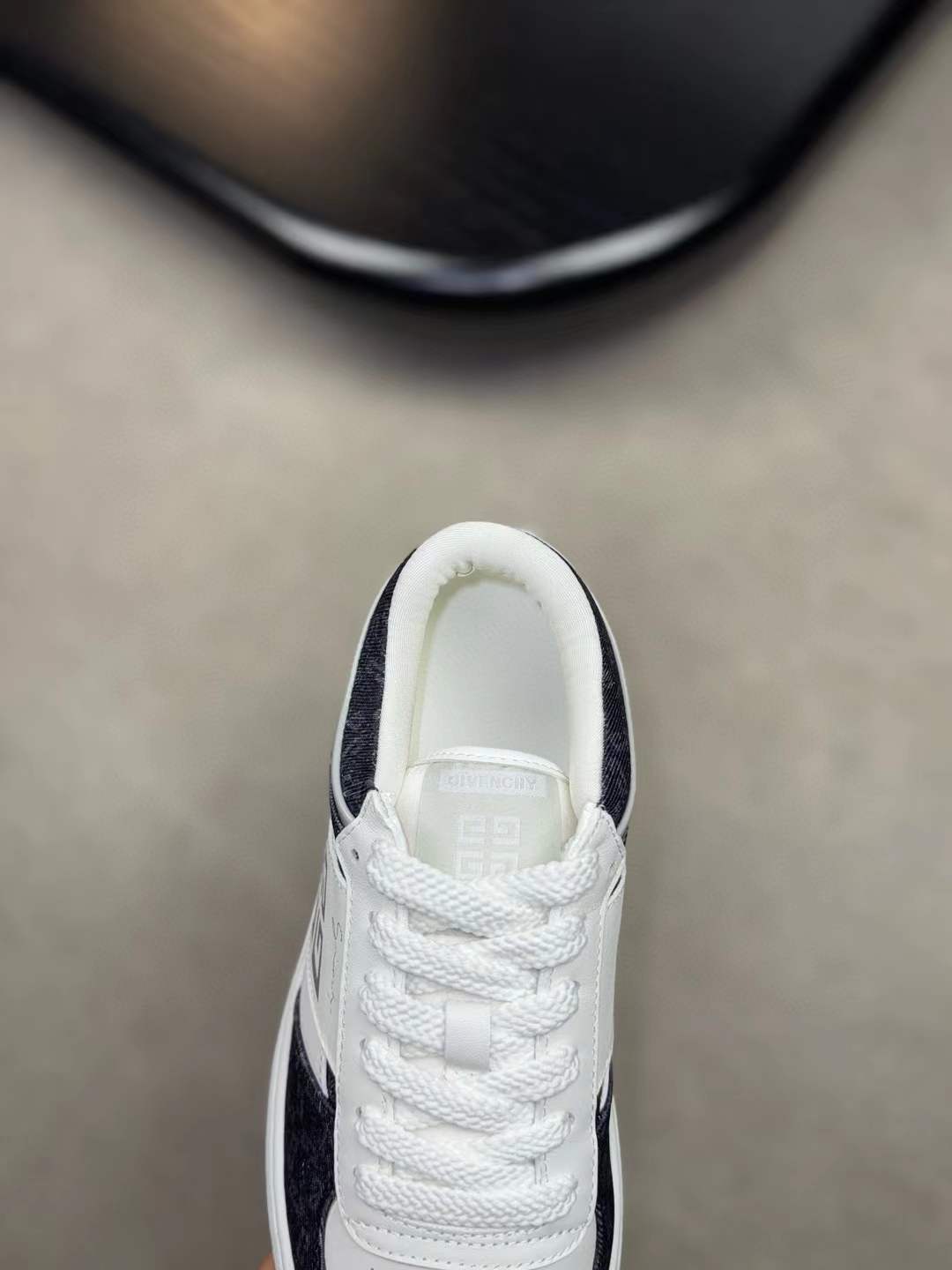 product-thumbnail