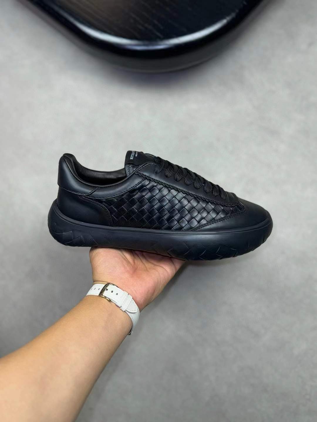 Bottega Veneta Men Black Explora Trainer Sneaker