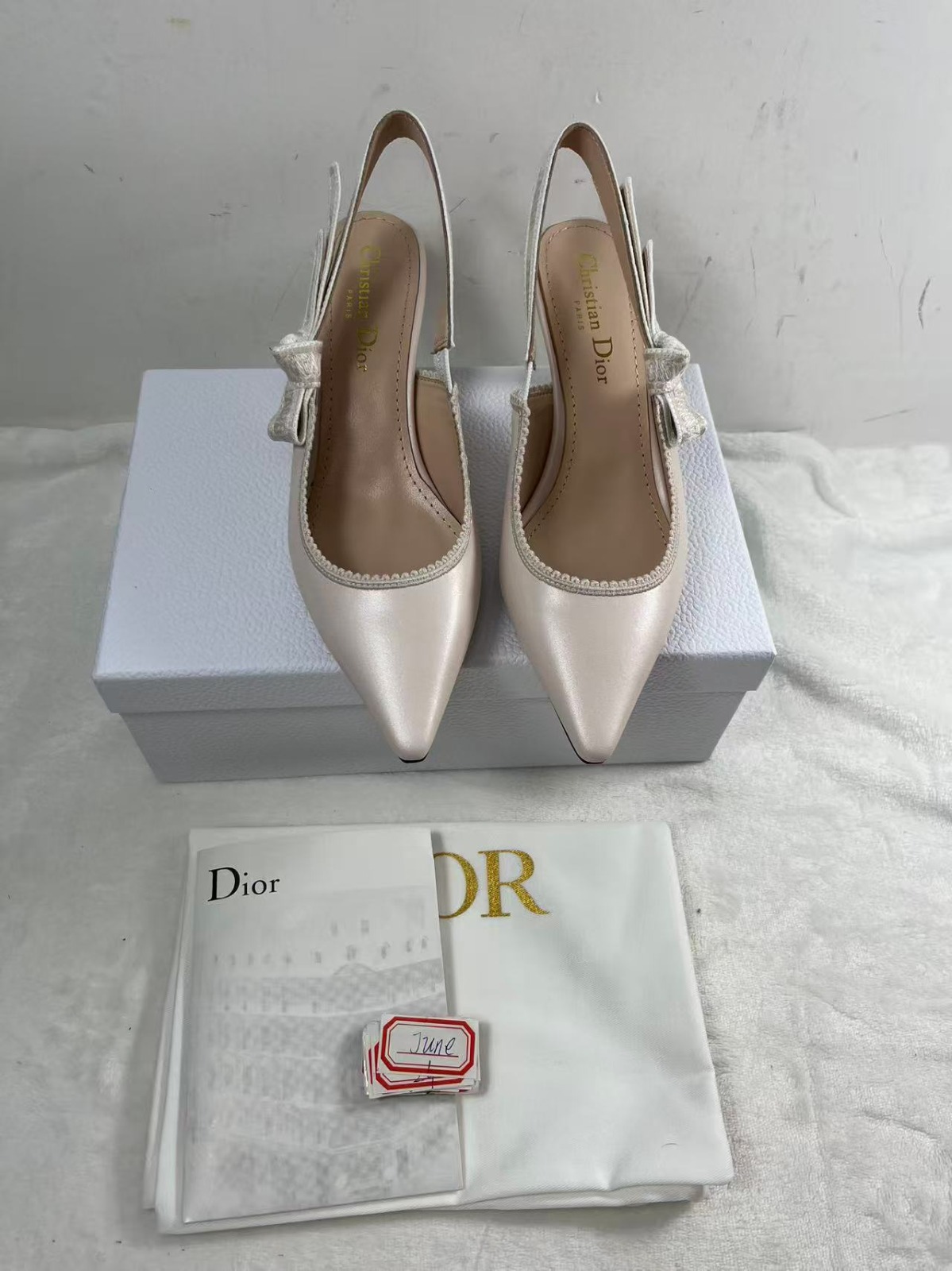 Christian J'Adior Slingback Pump light biscuit calfskin size EU39 womens