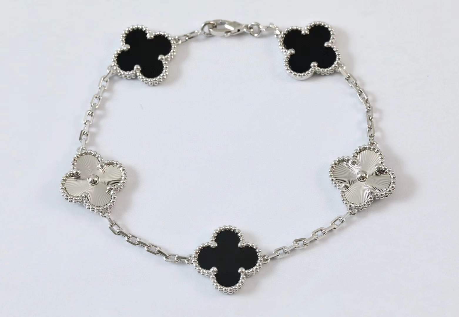 Van Cleef and Arpels Vintage Alhambra Black Onyx Diamond Motif White Gold Bracelet