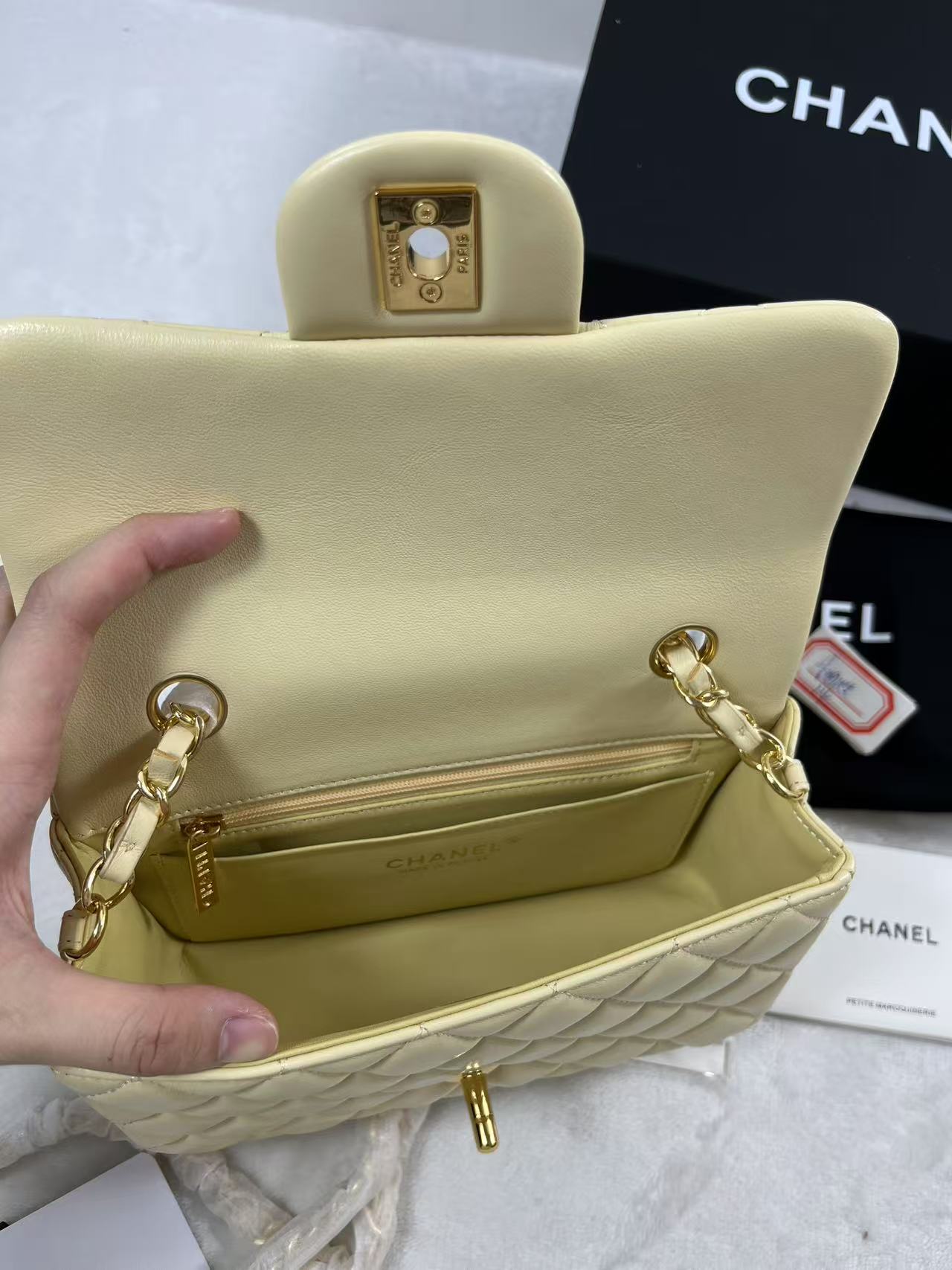 product-thumbnail