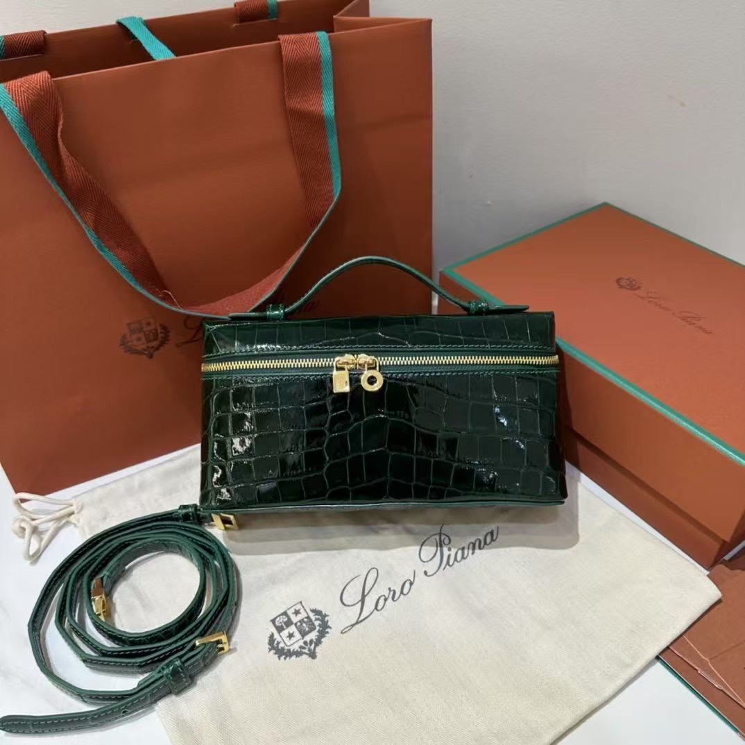 Loro Piana Extra Pocket L19 Dark Green bag
