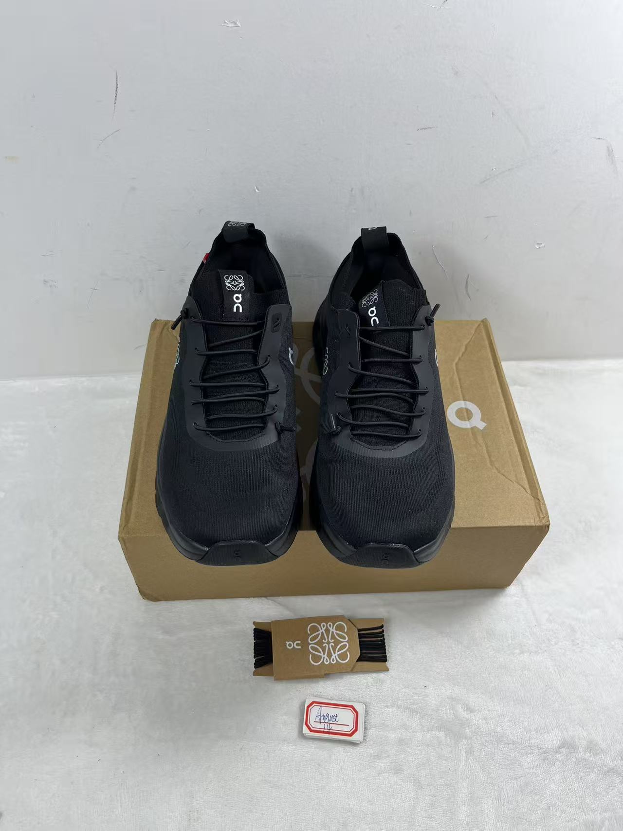 Loewe On Running Cloudtilt Black Sneakers size EU39 womens