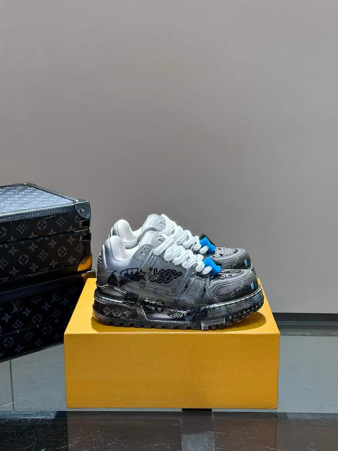LV Trainer Sneaker