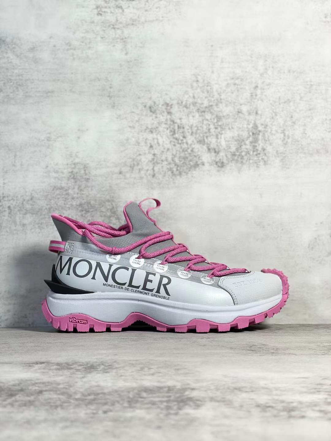 Moncler Trailgrip Lite2 Lace-Up Sneaker