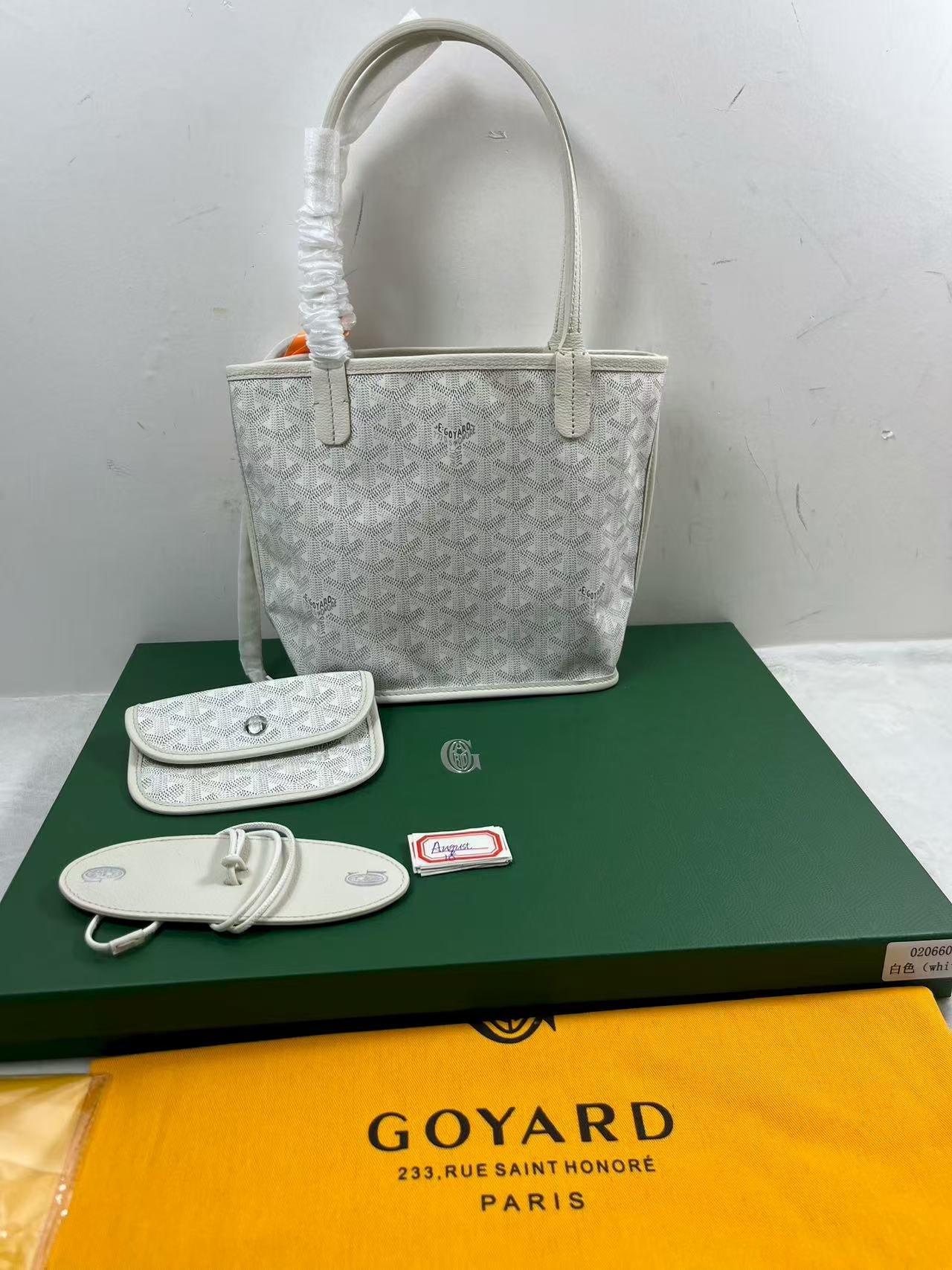 Goyard Anjou Mini Bag white size Opening 28cm, Bottom 20*Height 20*Bottom Width 10cm