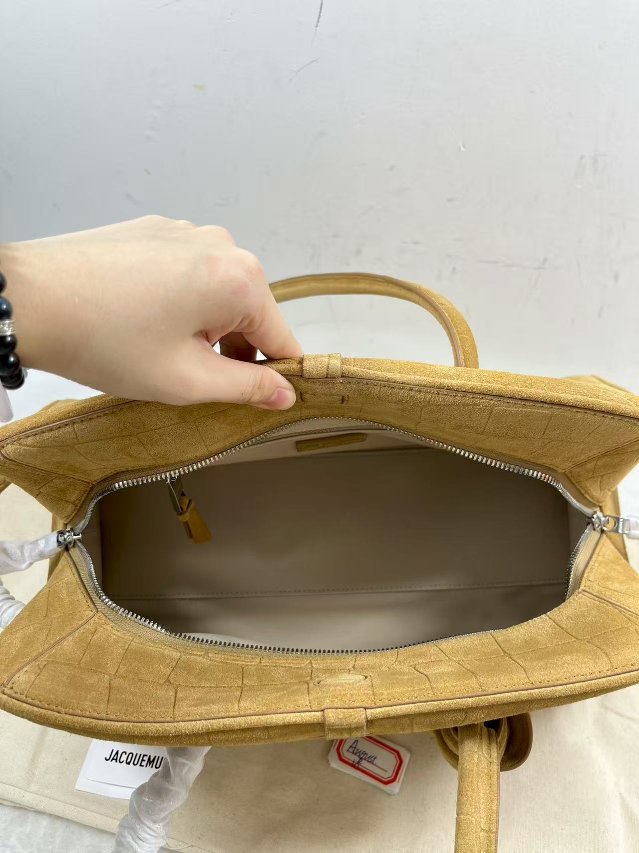 product-thumbnail