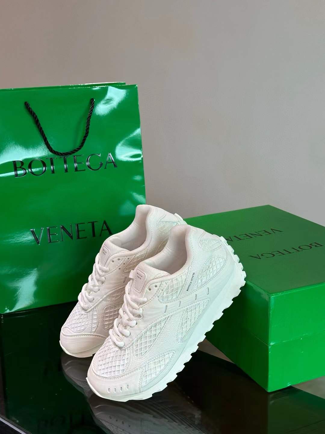 Bottega veneta Orbit Sneaker White