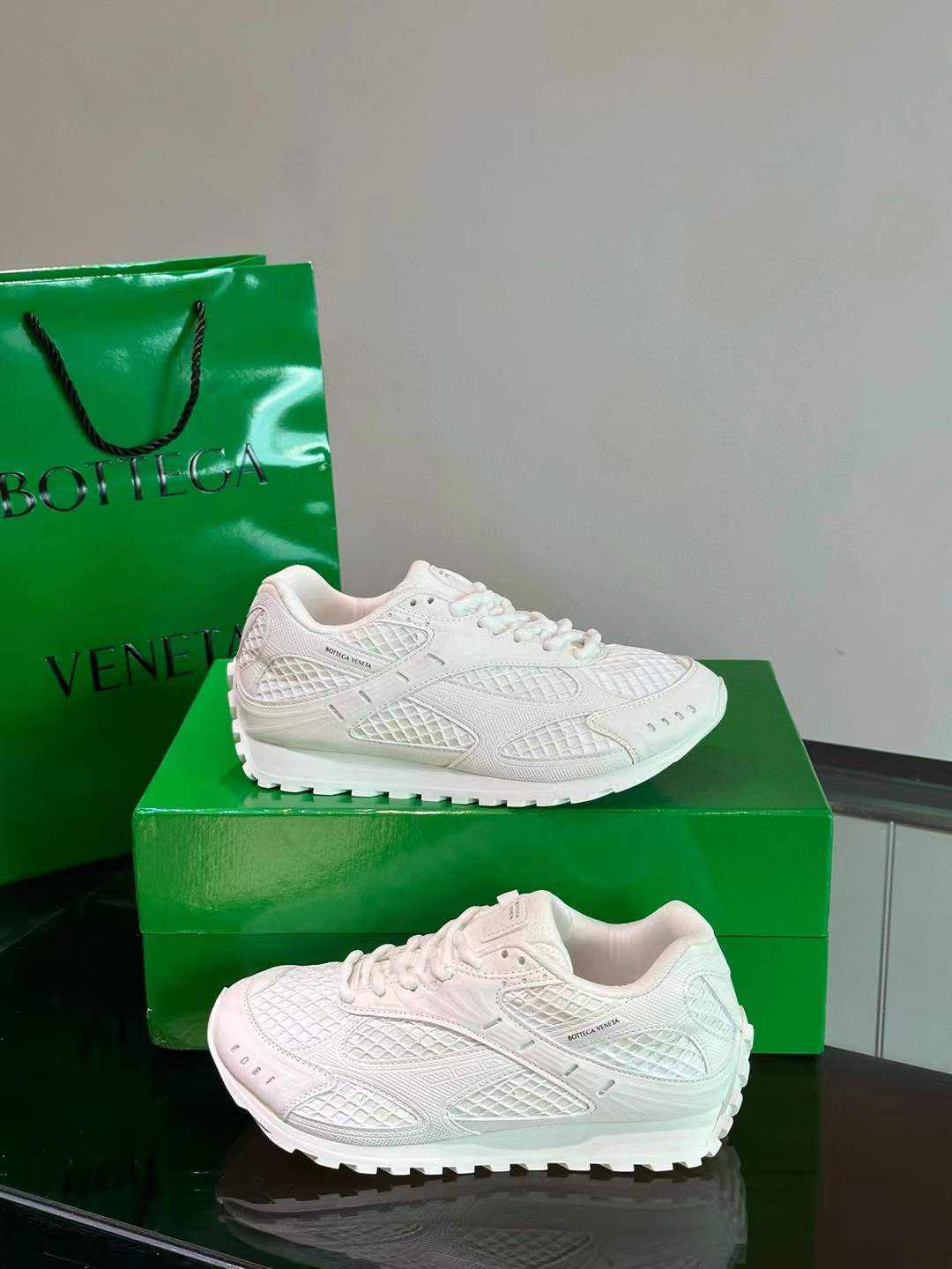 Bottega veneta Orbit Sneaker White