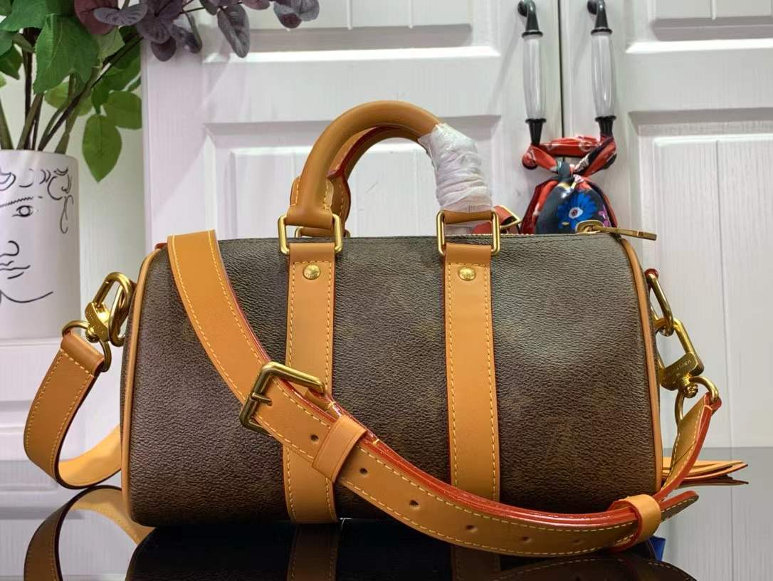 LV Keepall Bandouliere 25 Monogram Other - Men Bags