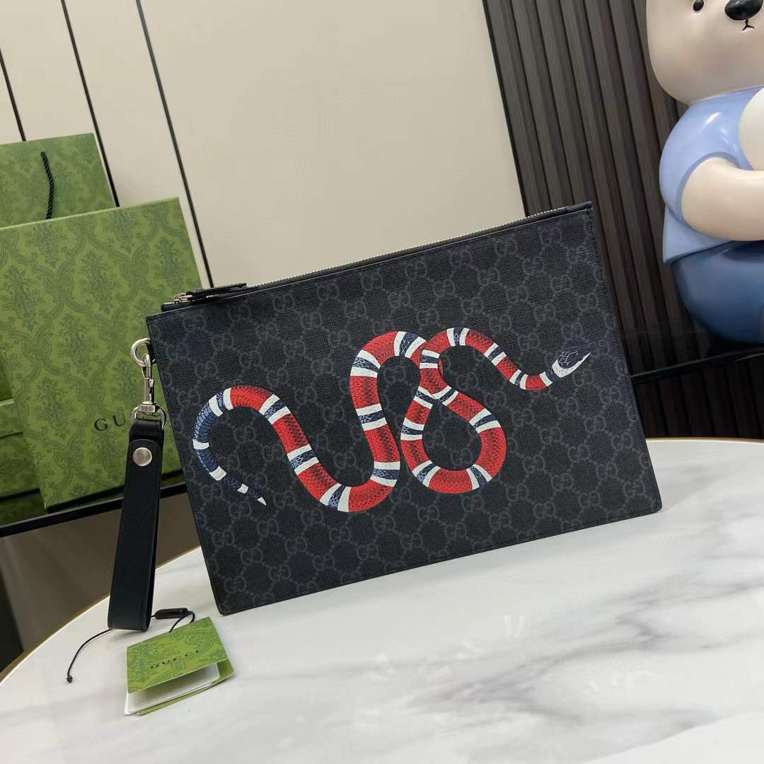 Gucci Supreme Snake Black Clutch bag