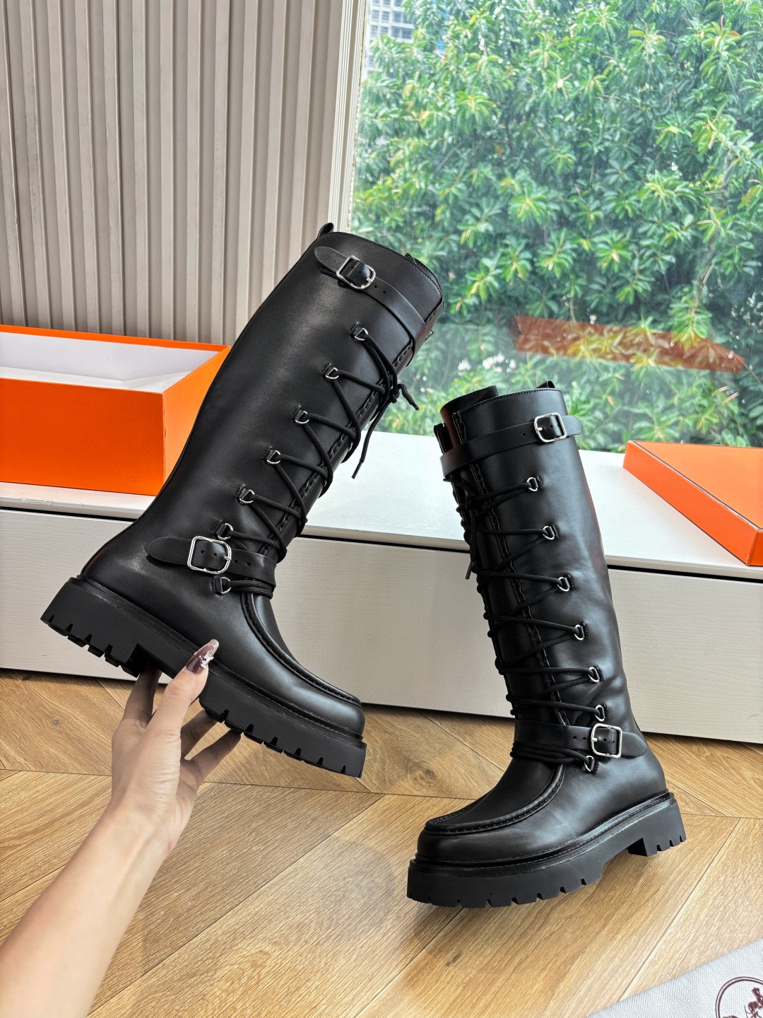 product-thumbnail