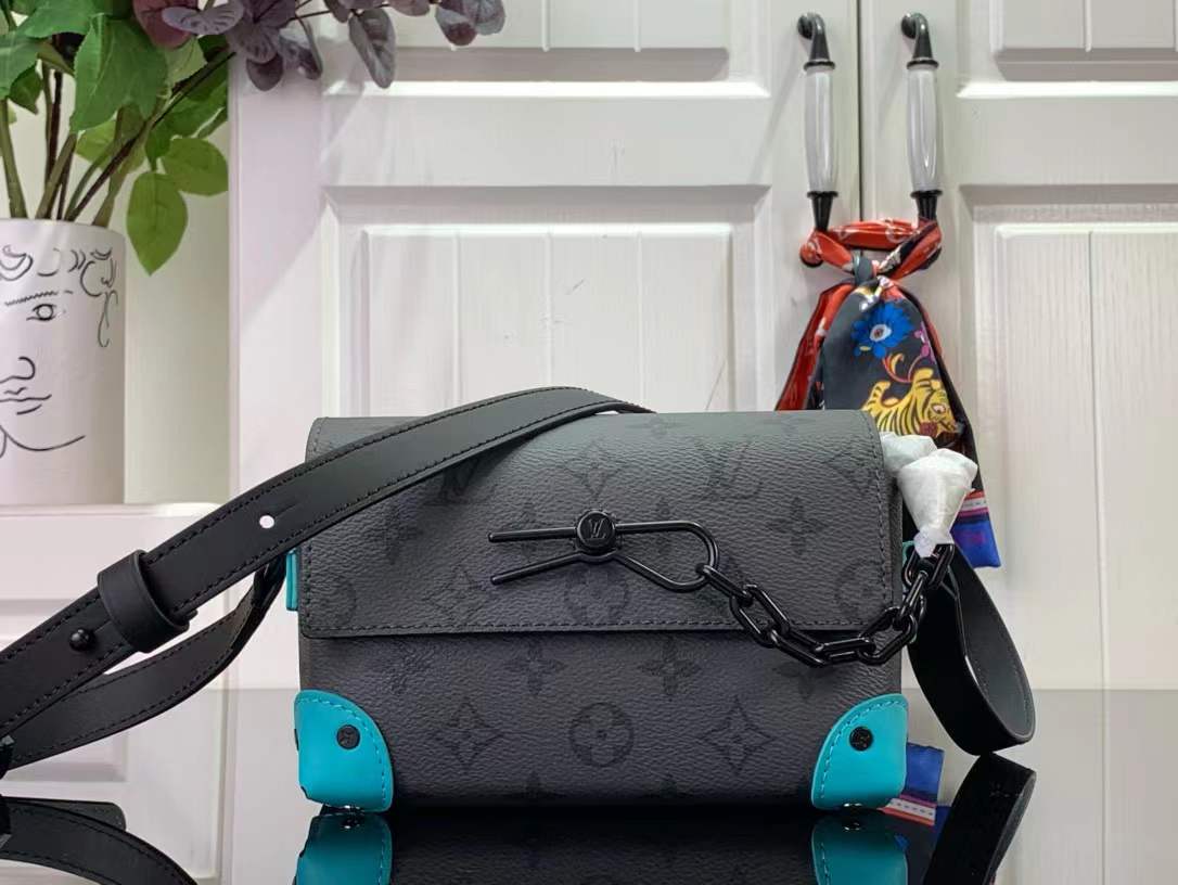 LV Steamer Wearable Wallet Monogram Eclipse Canvas - Bags