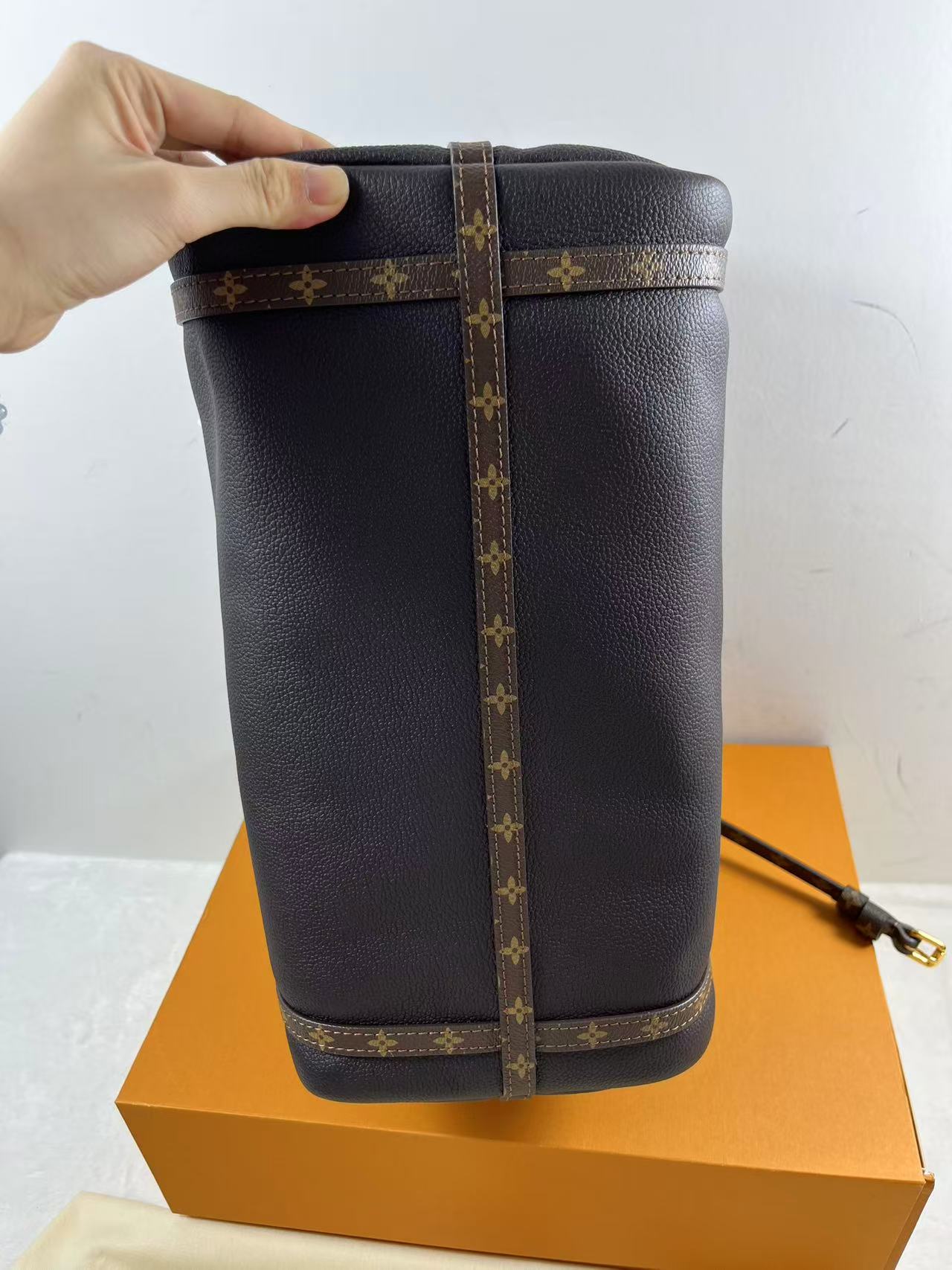product-thumbnail