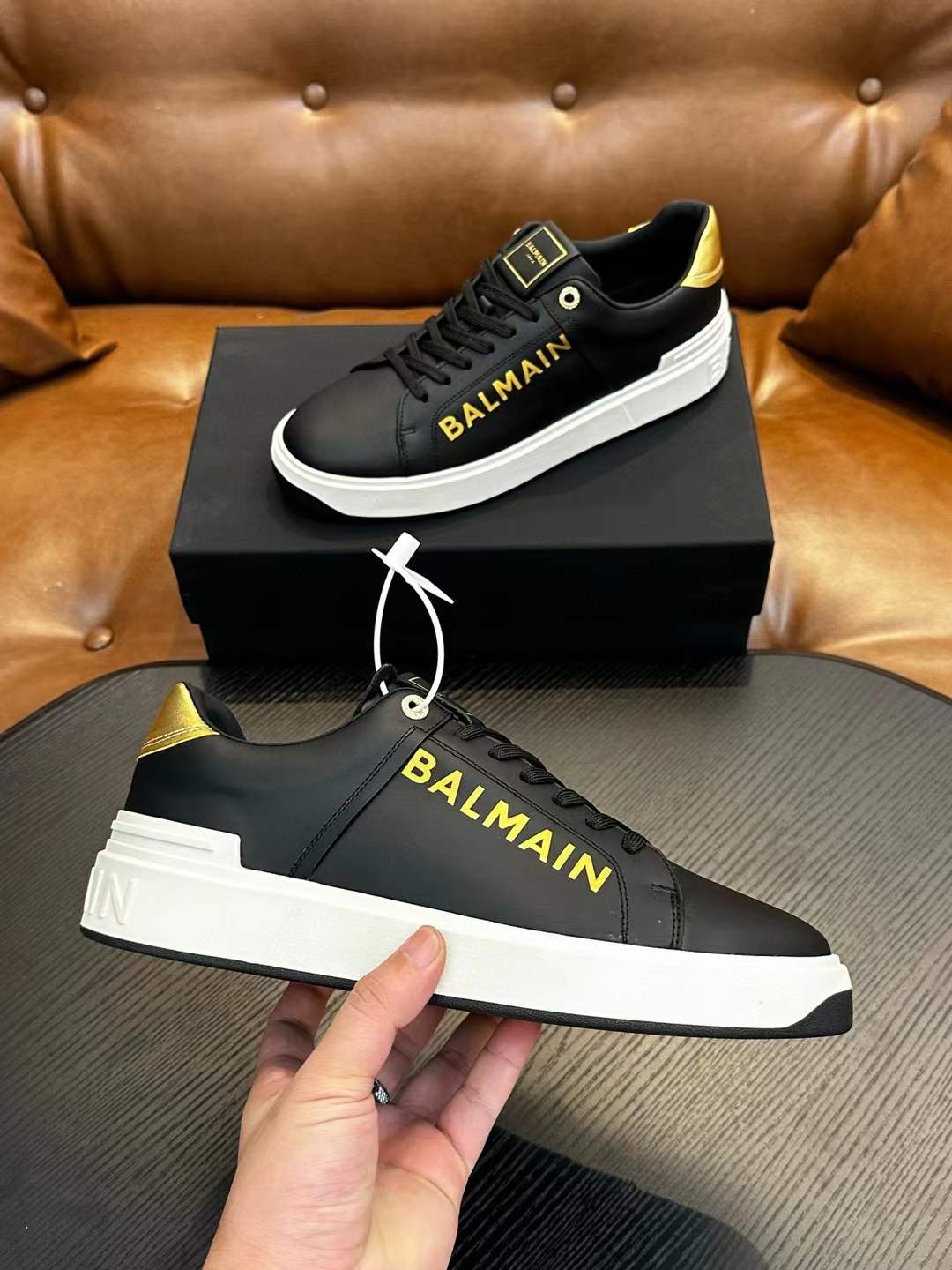 Balmain - Black leather B-Court Sneaker