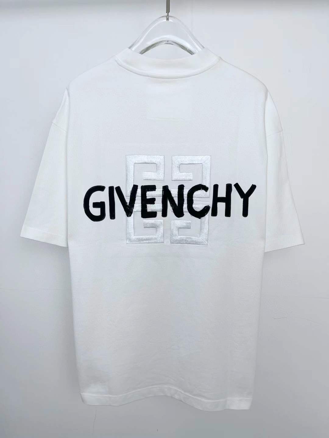Givenchy logo-Print Short-Sleeve T-Shirt