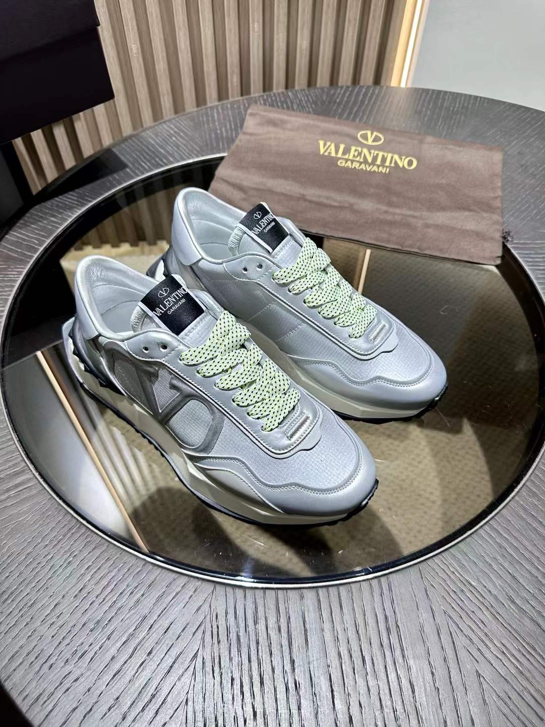 Valentino Garavani VLogo Pace low-top sneakers