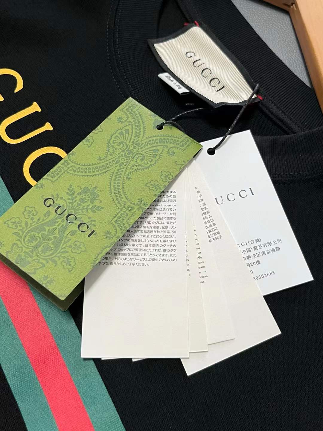 Gucci Logo Print Cotton Jersey T-Shirt black