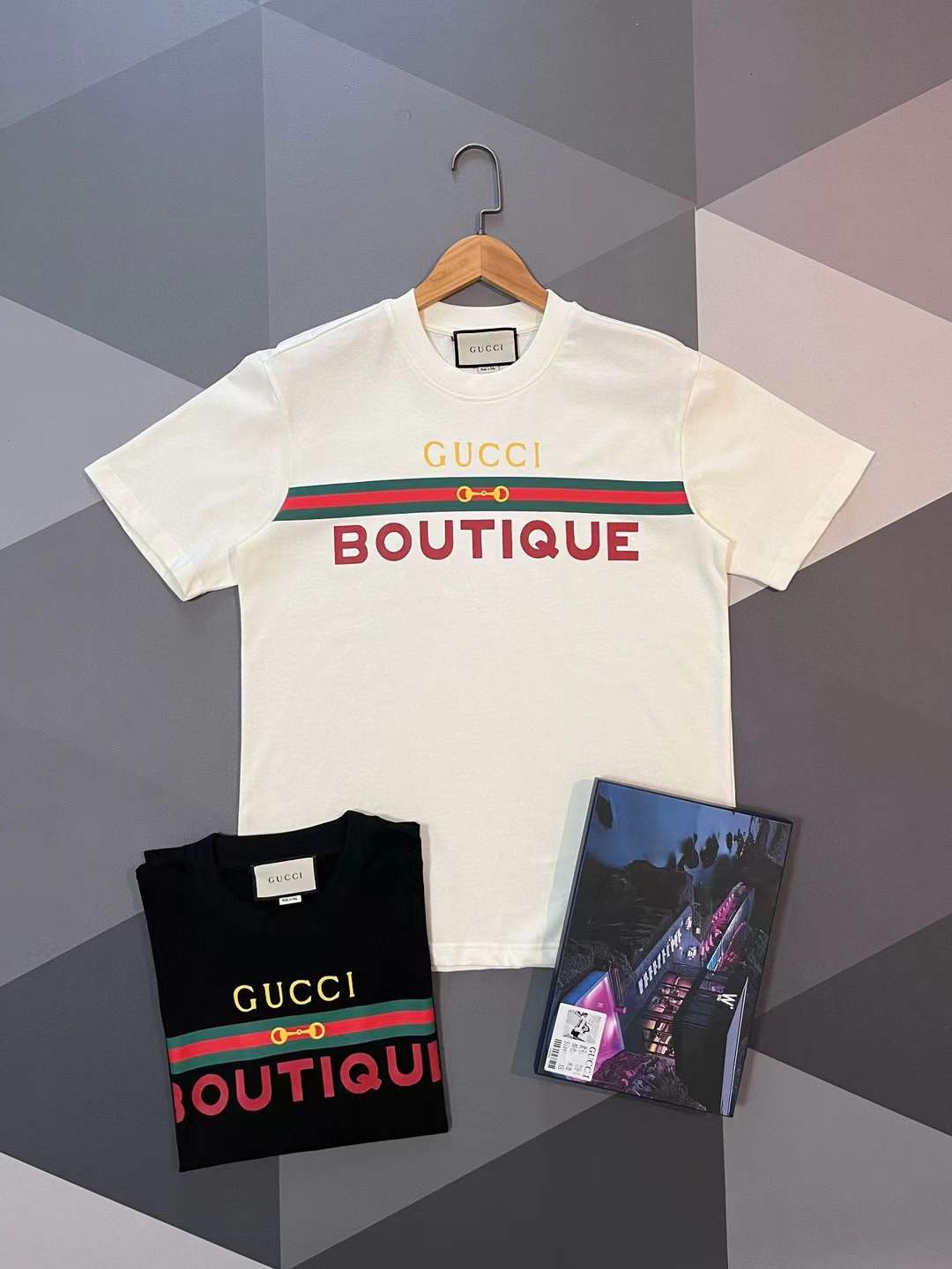 Gucci Boutique Print Cotton T-Shirt White