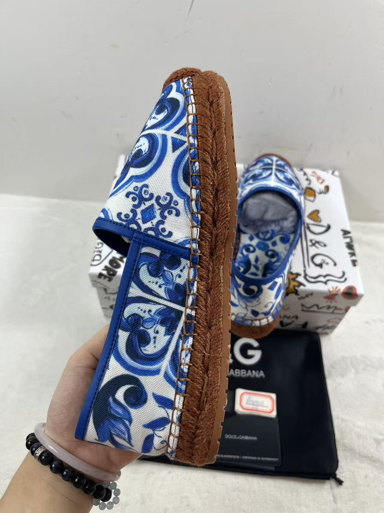 product-thumbnail