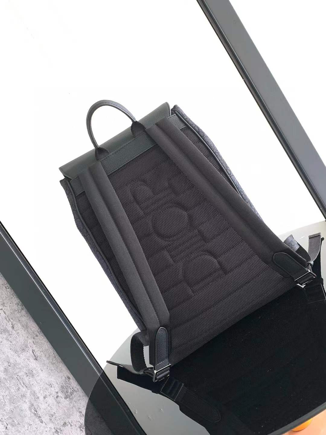 product-thumbnail