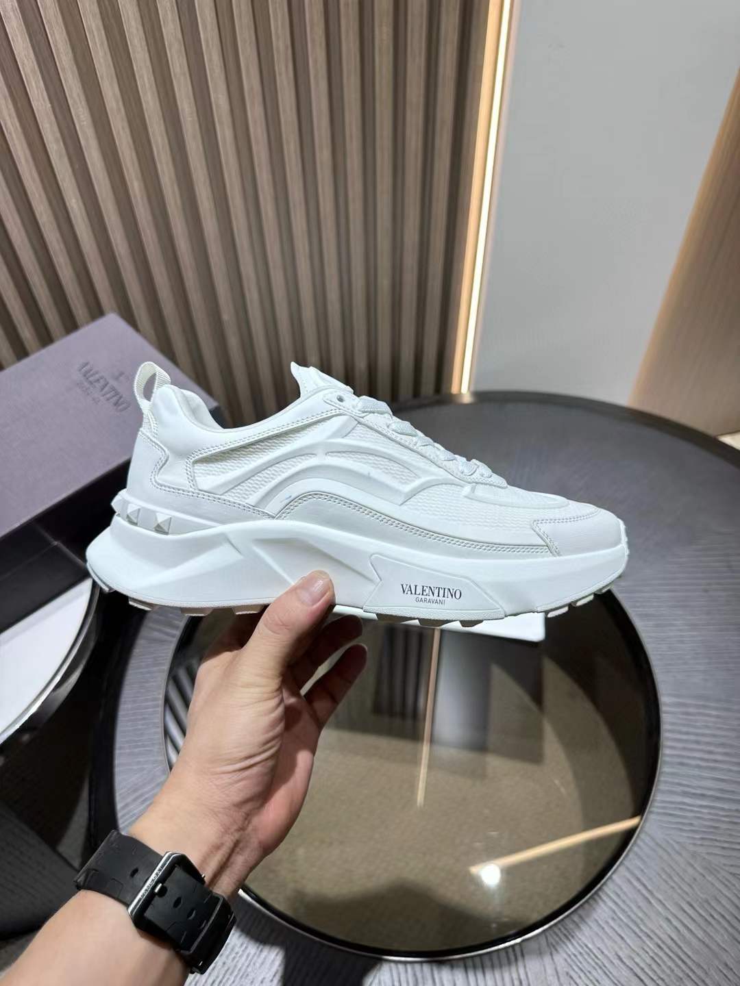 Valentino Garavani Leather True Actress Sneaker